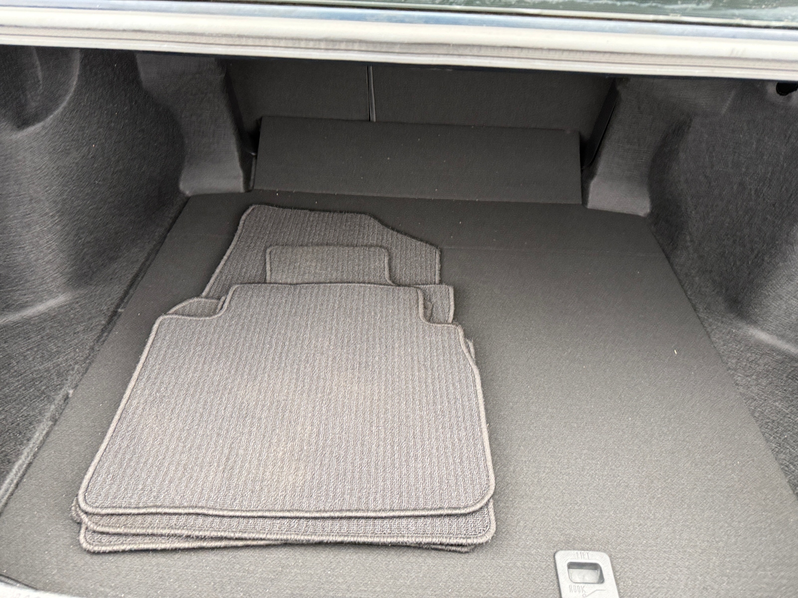 Thumbnail: 2018 Toyota Camry - 6