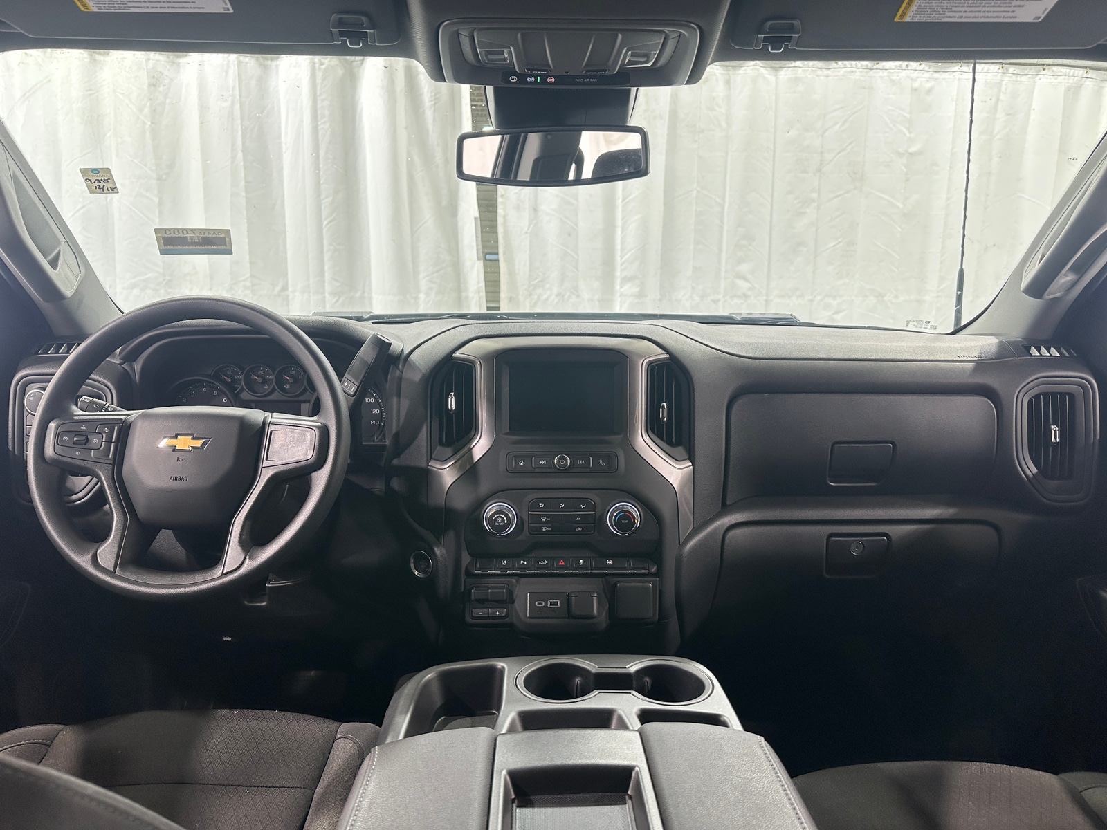 Thumbnail: 2025 Chevrolet Silverado 2500 - 3