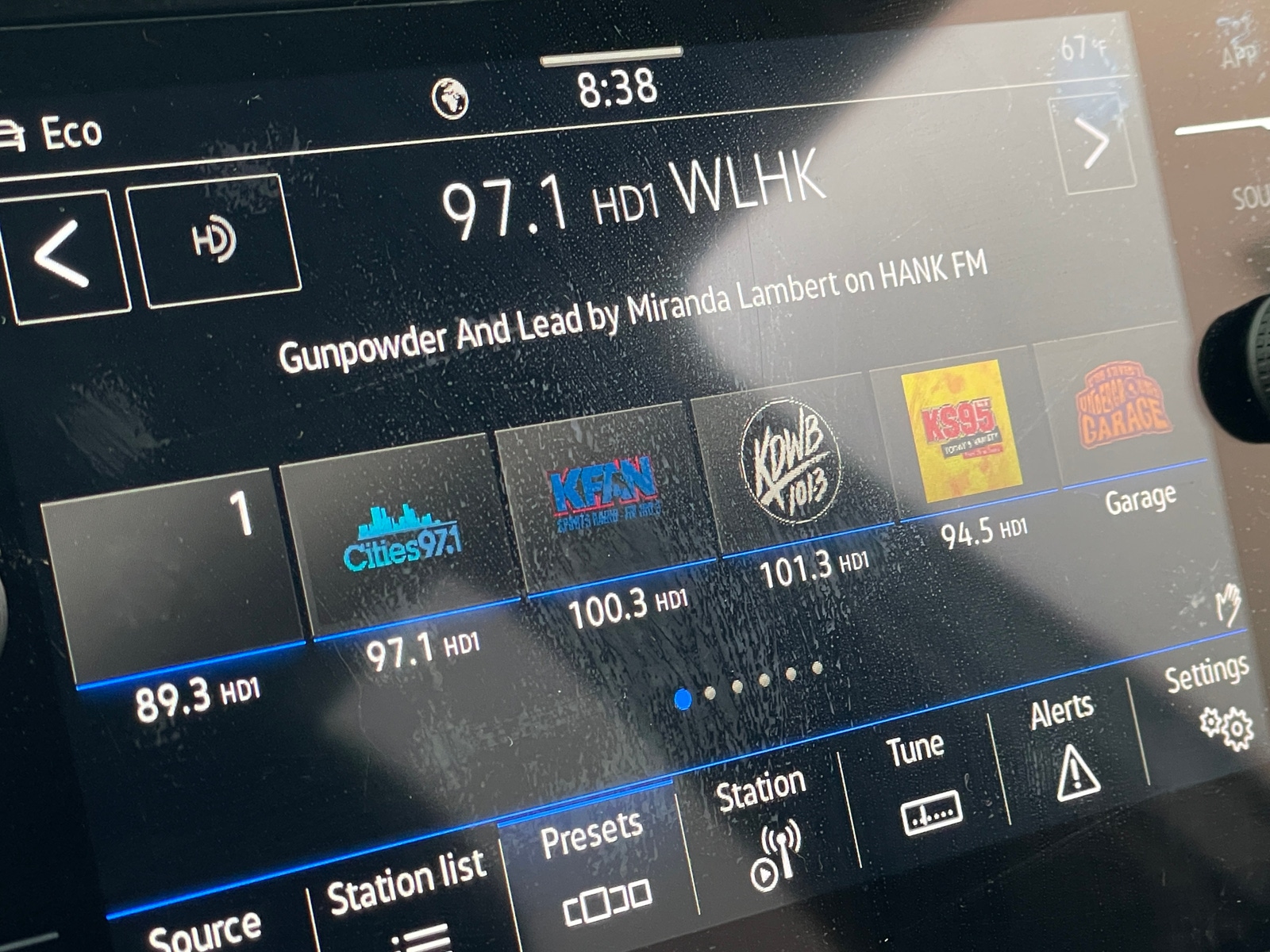 Thumbnail: 2022 Volkswagen Atlas - 3