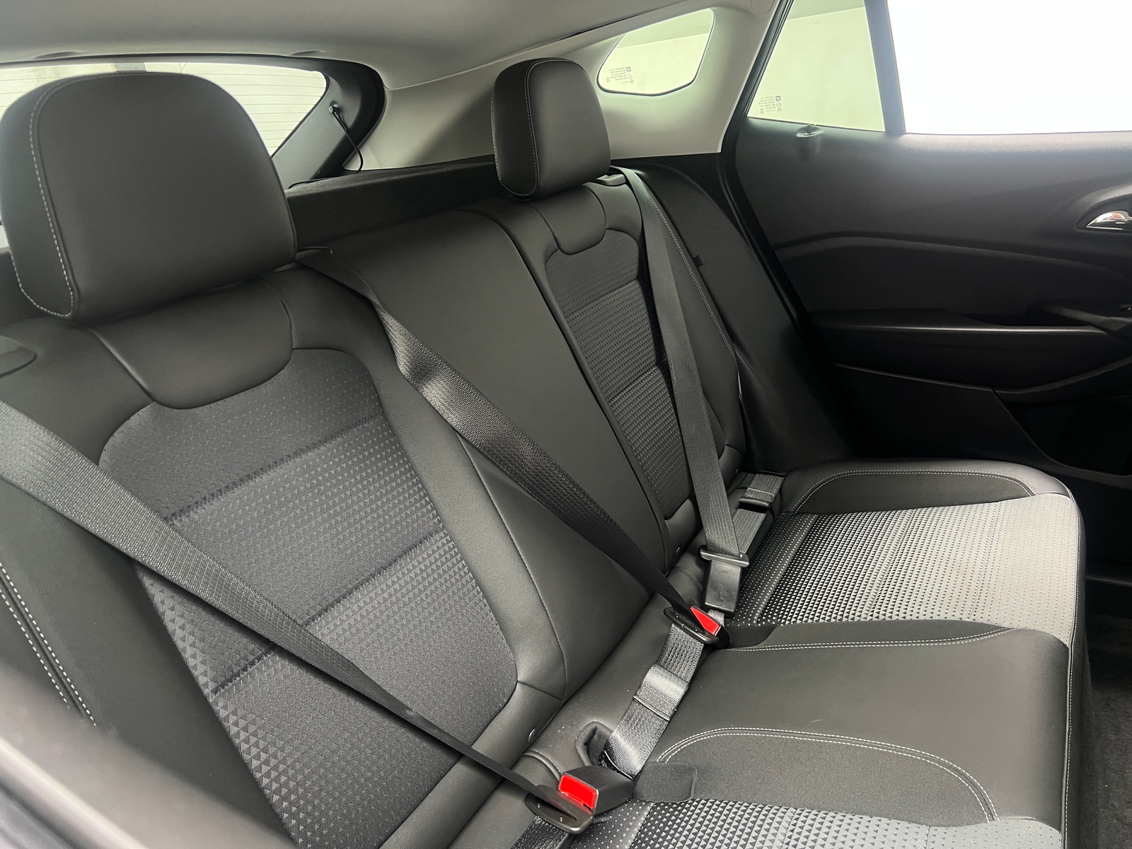 Thumbnail: 2025 Chevrolet Trax - 6