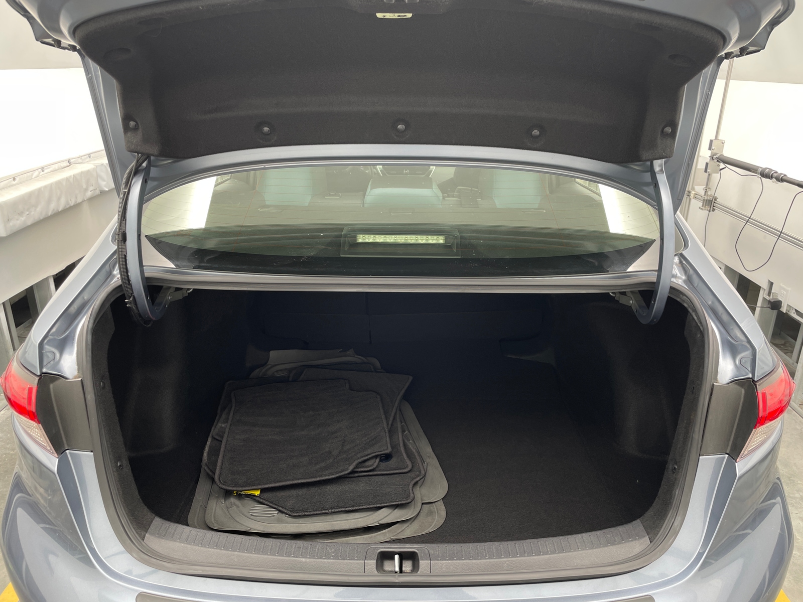 Thumbnail: 2020 Toyota Corolla - 7