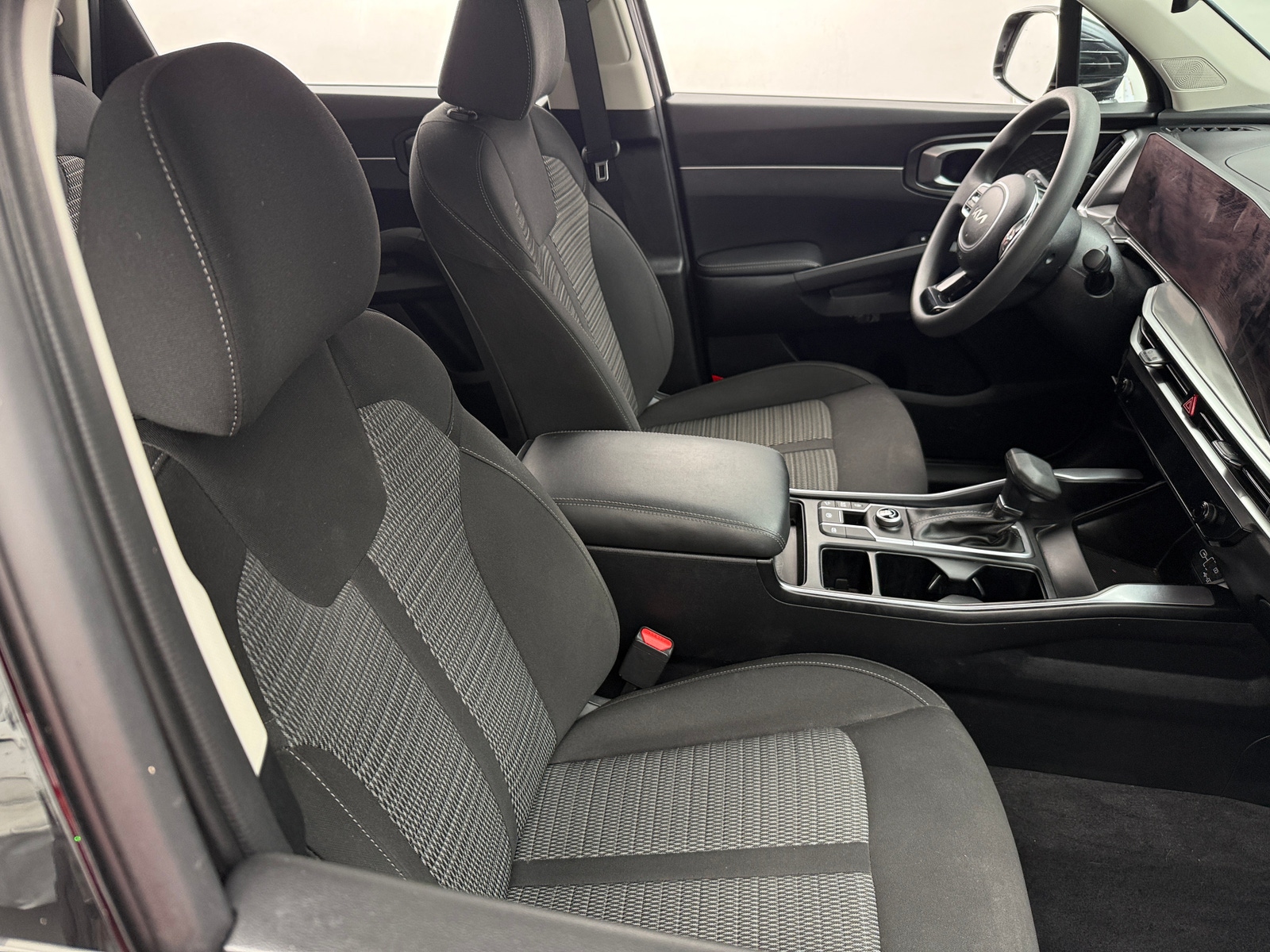 Thumbnail: 2025 Kia Sorento - 2