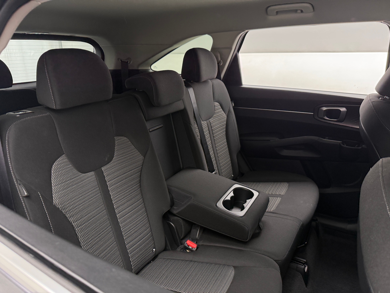 Thumbnail: 2025 Kia Sorento - 6