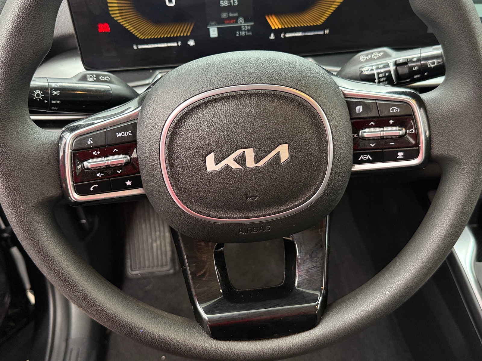 Thumbnail: 2025 Kia Sorento - 5