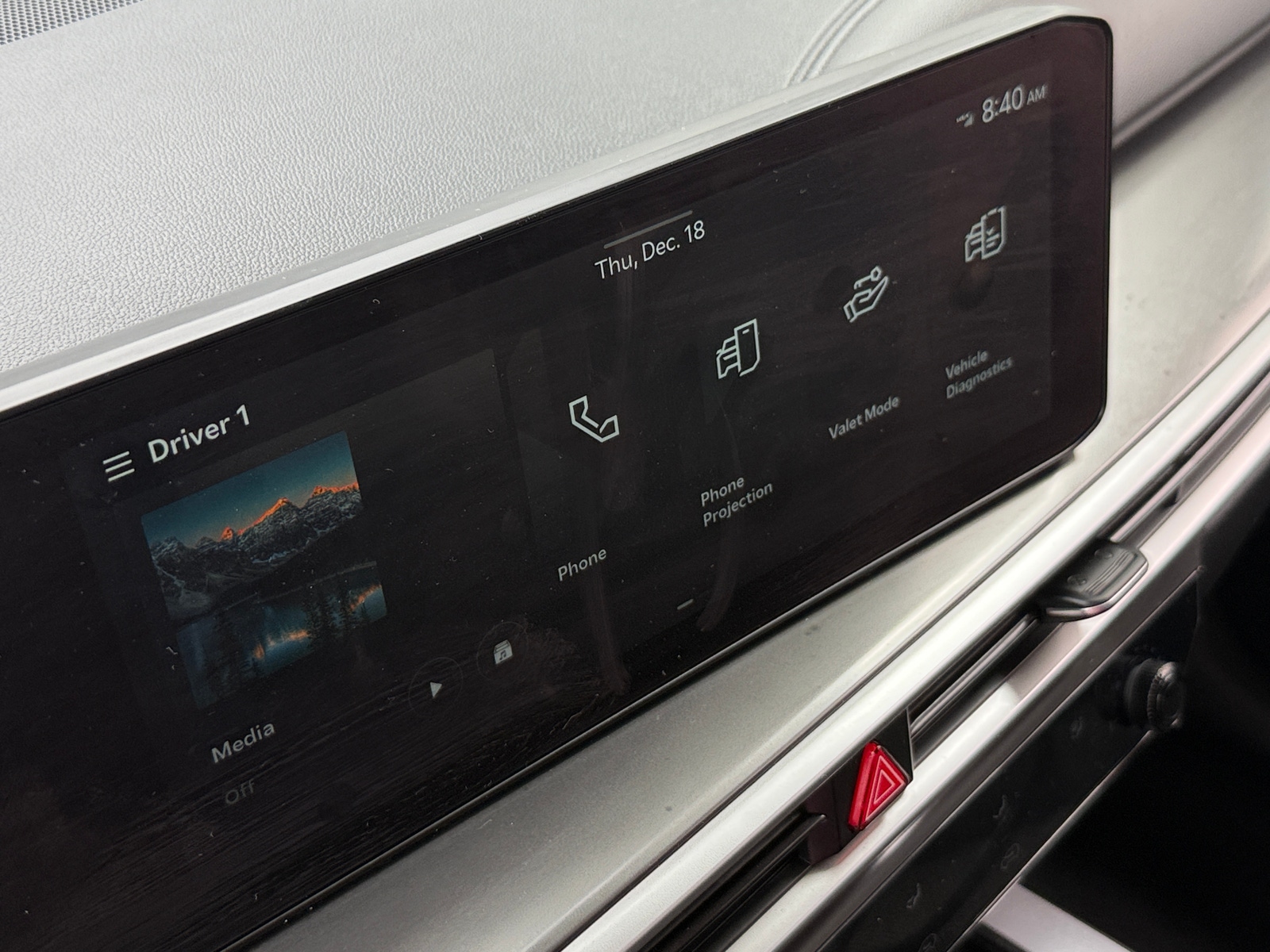 Thumbnail: 2025 Kia Sorento - 4