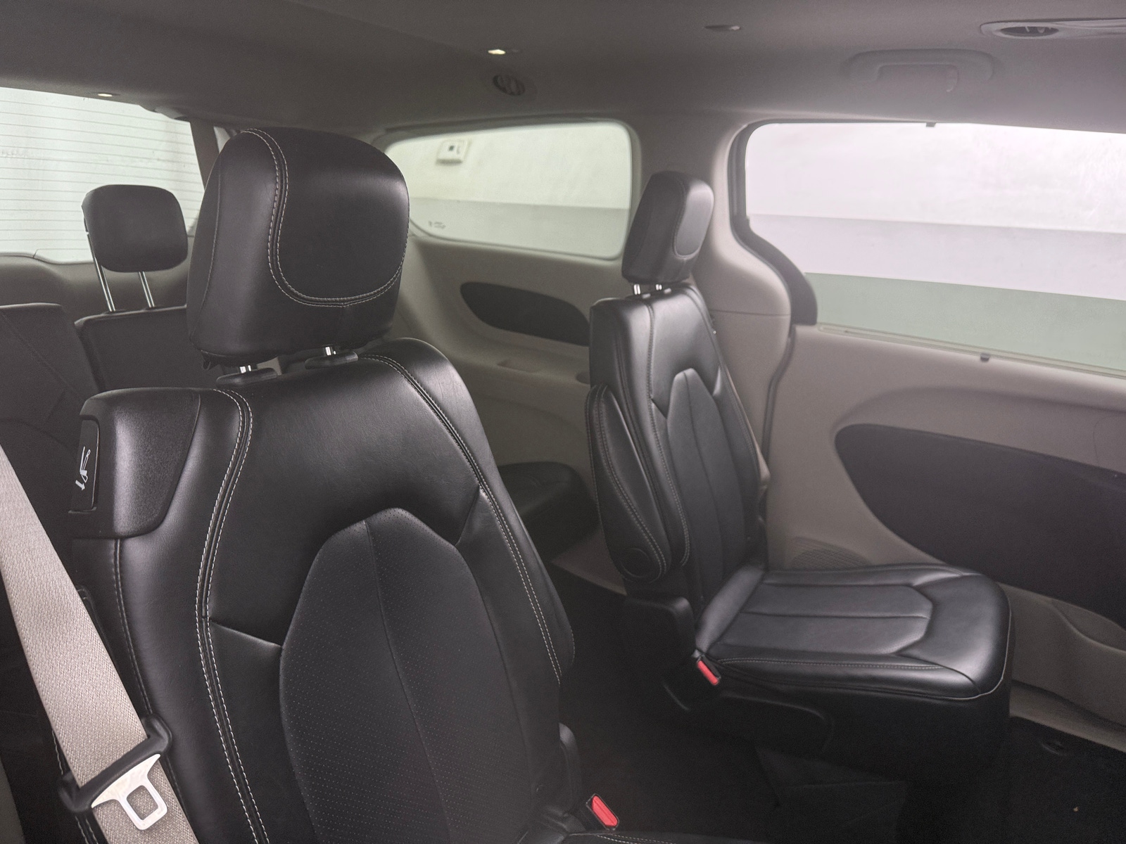 Thumbnail: 2024 Chrysler Pacifica - 5