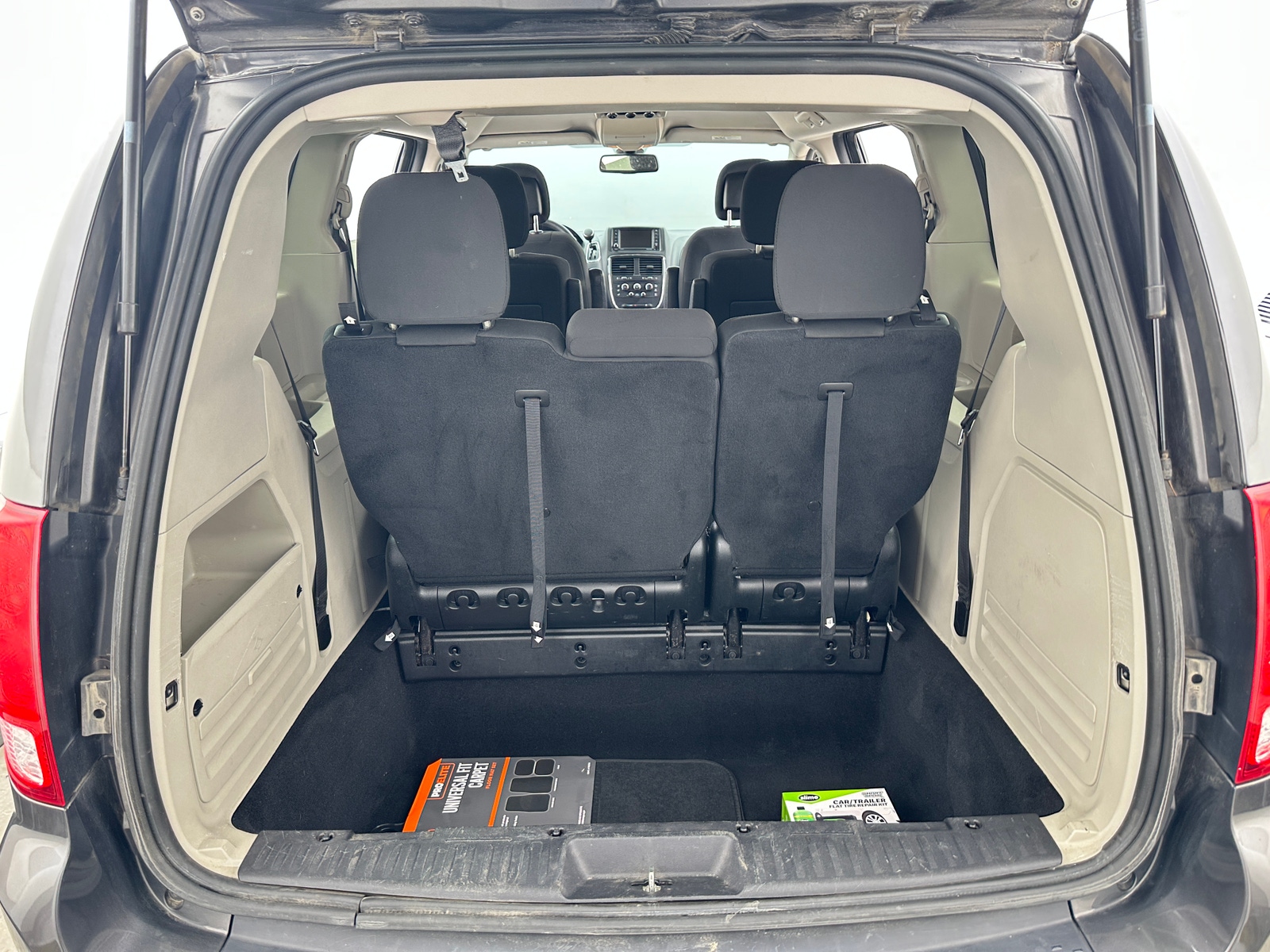 Thumbnail: 2018 Dodge Grand Caravan - 7