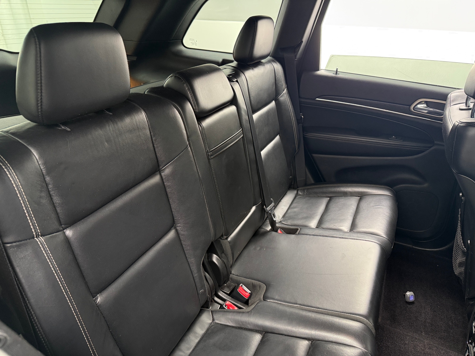 Thumbnail: 2017 Jeep Grand Cherokee - 5