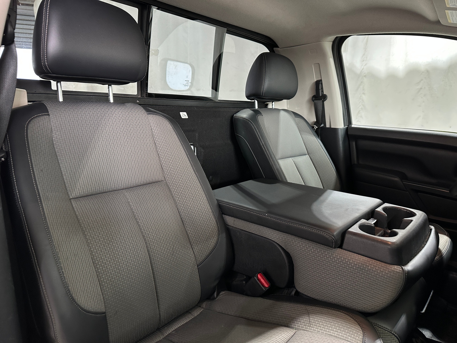 Thumbnail: 2017 Nissan Titan - 2