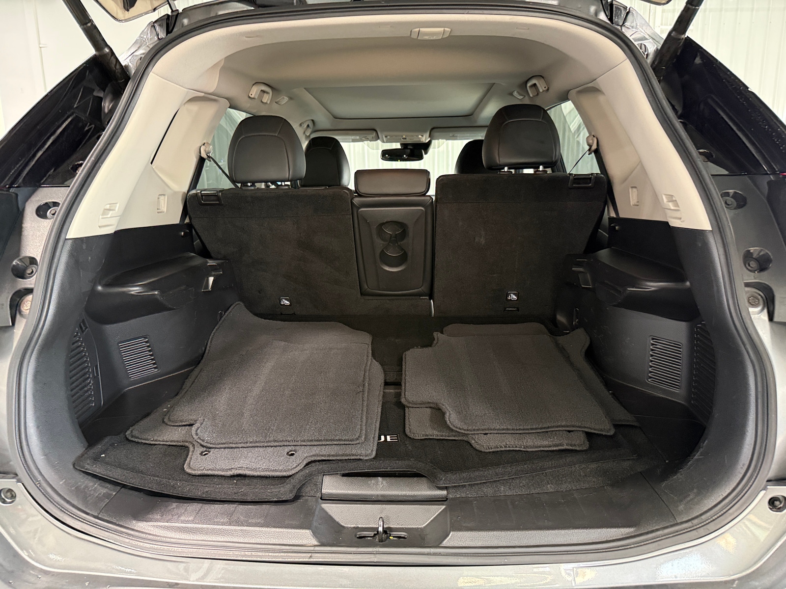 Thumbnail: 2018 Nissan Rogue - 6