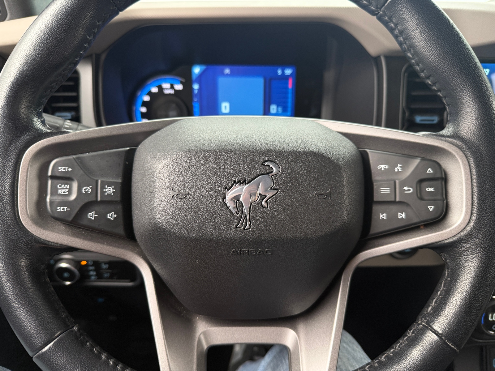 Thumbnail: 2023 Ford Bronco - 5