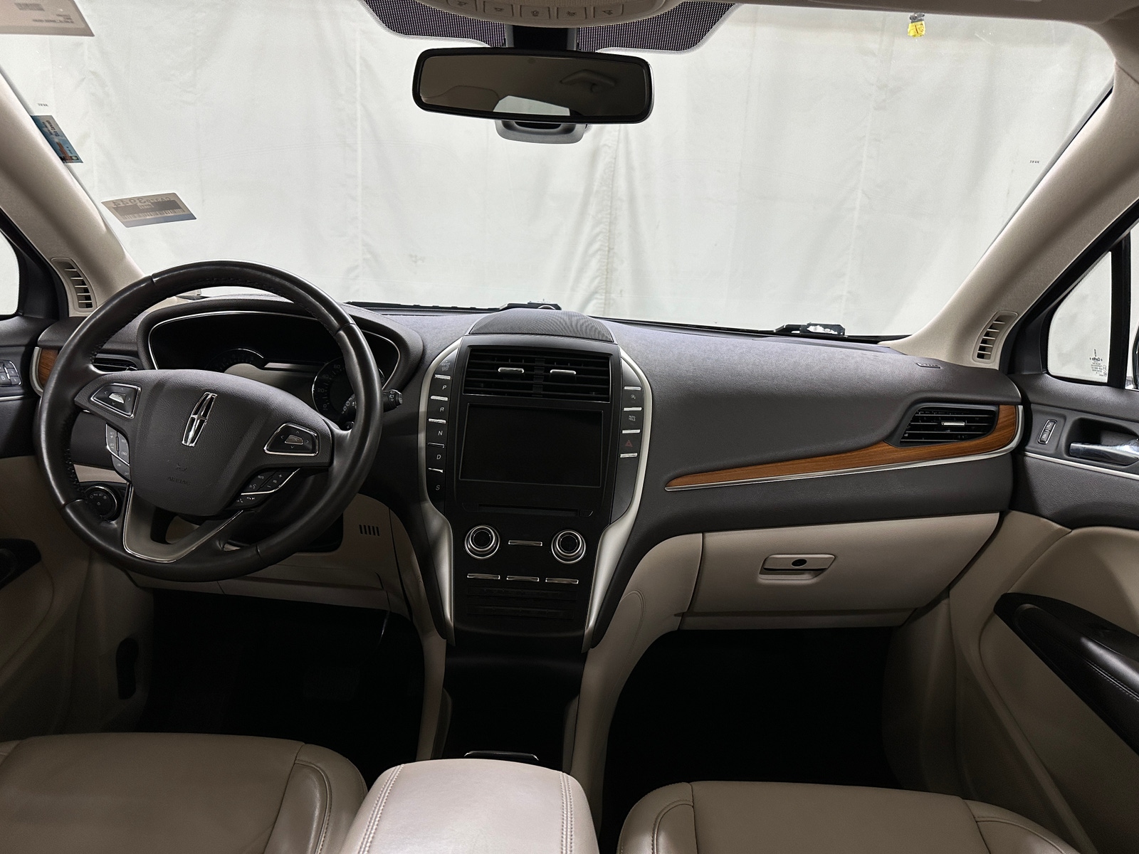 Thumbnail: 2019 Lincoln MKC - 2