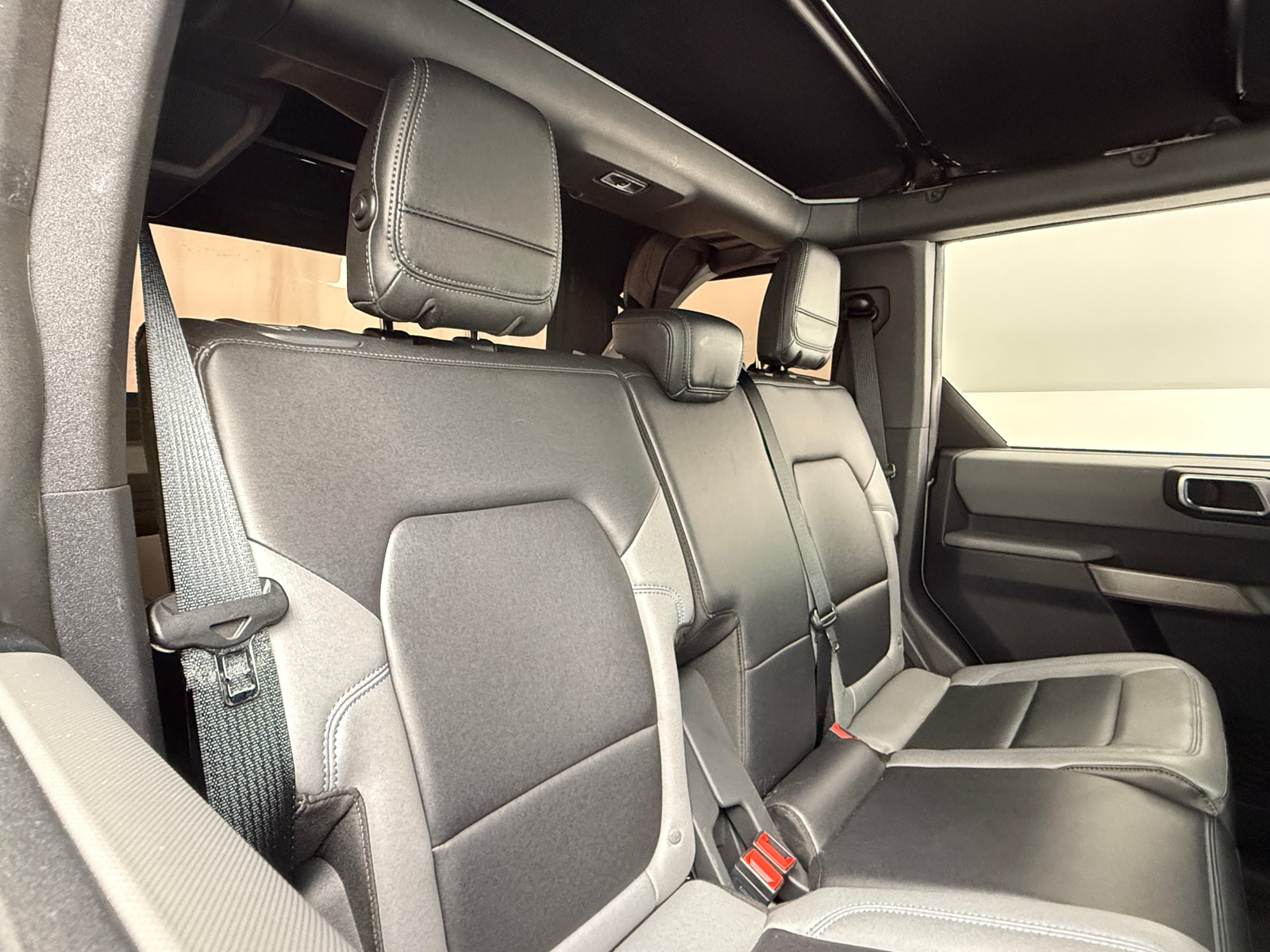 Thumbnail: 2022 Ford Bronco - 6