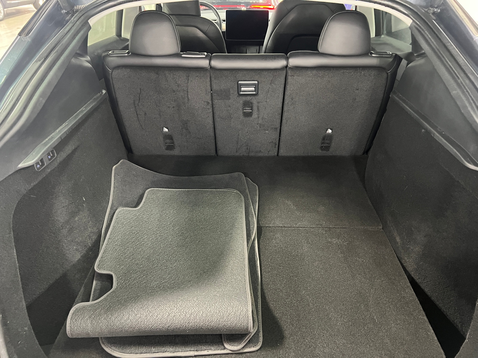 Thumbnail: 2023 Tesla Model Y - 6