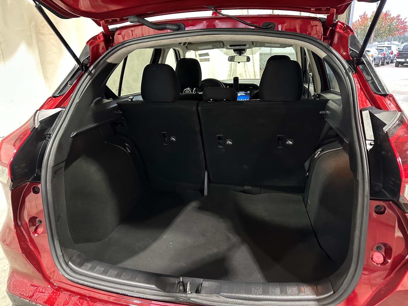 Thumbnail: 2023 Nissan Kicks - 7