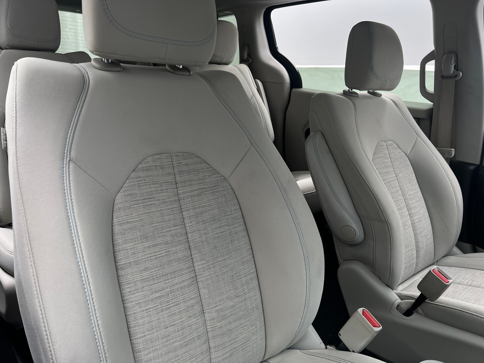 Thumbnail: 2018 Chrysler Pacifica - 2