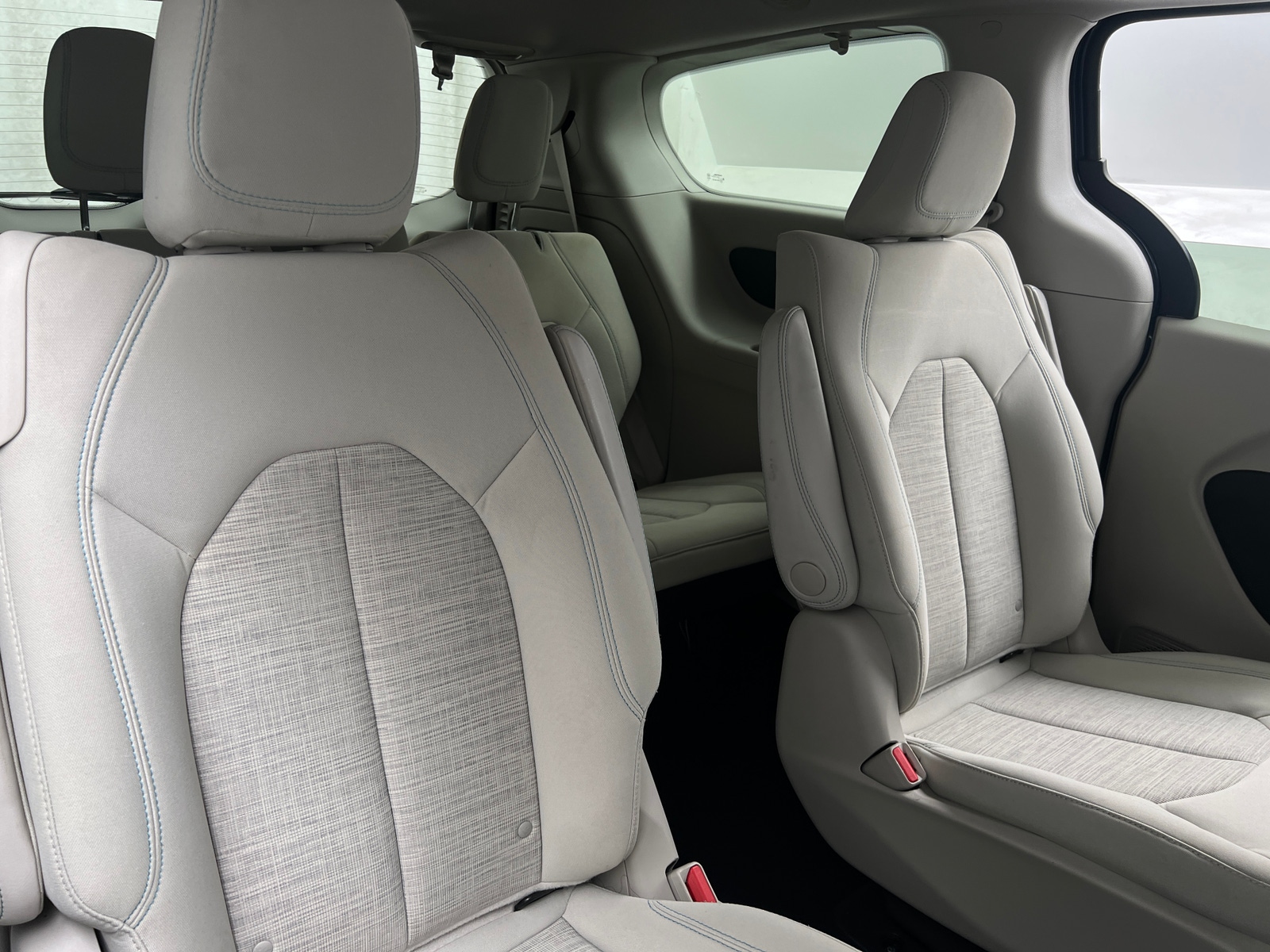 Thumbnail: 2018 Chrysler Pacifica - 6