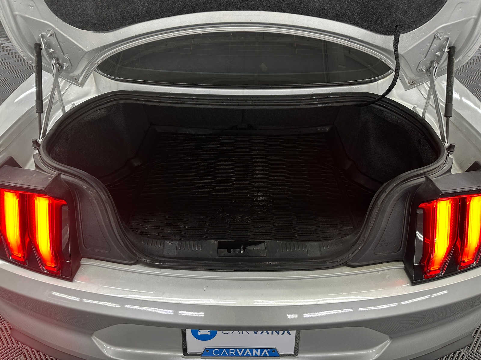 Thumbnail: 2019 Ford Mustang - 4