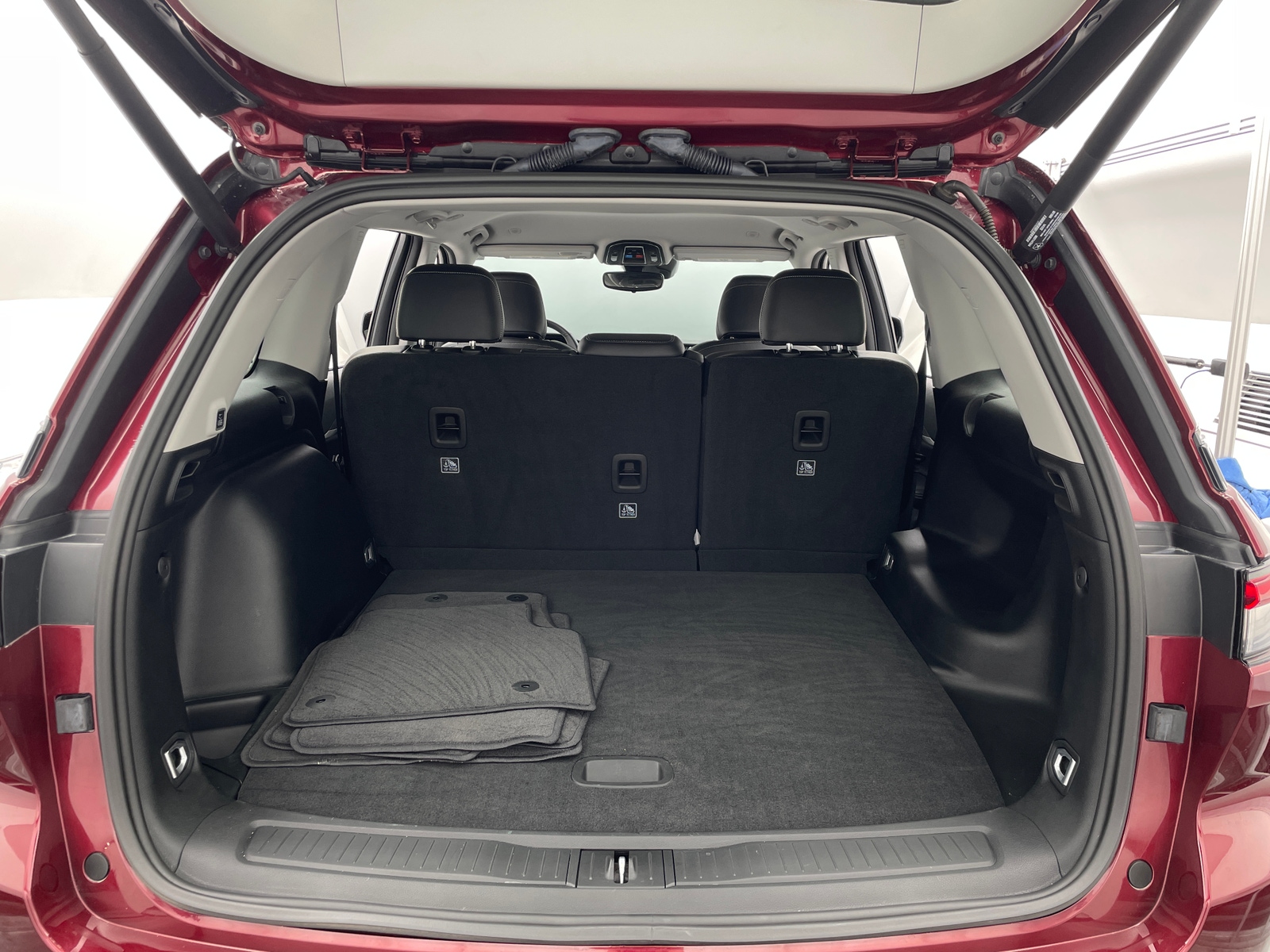 Thumbnail: 2022 Jeep Grand Cherokee - 6