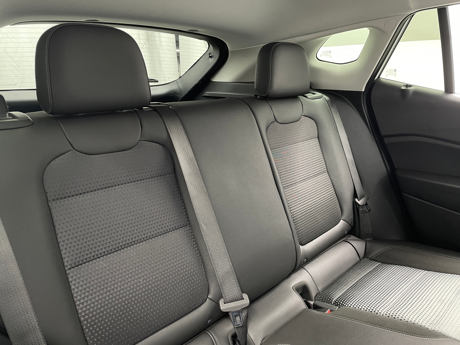 Thumbnail: 2025 Chevrolet Trax - 6