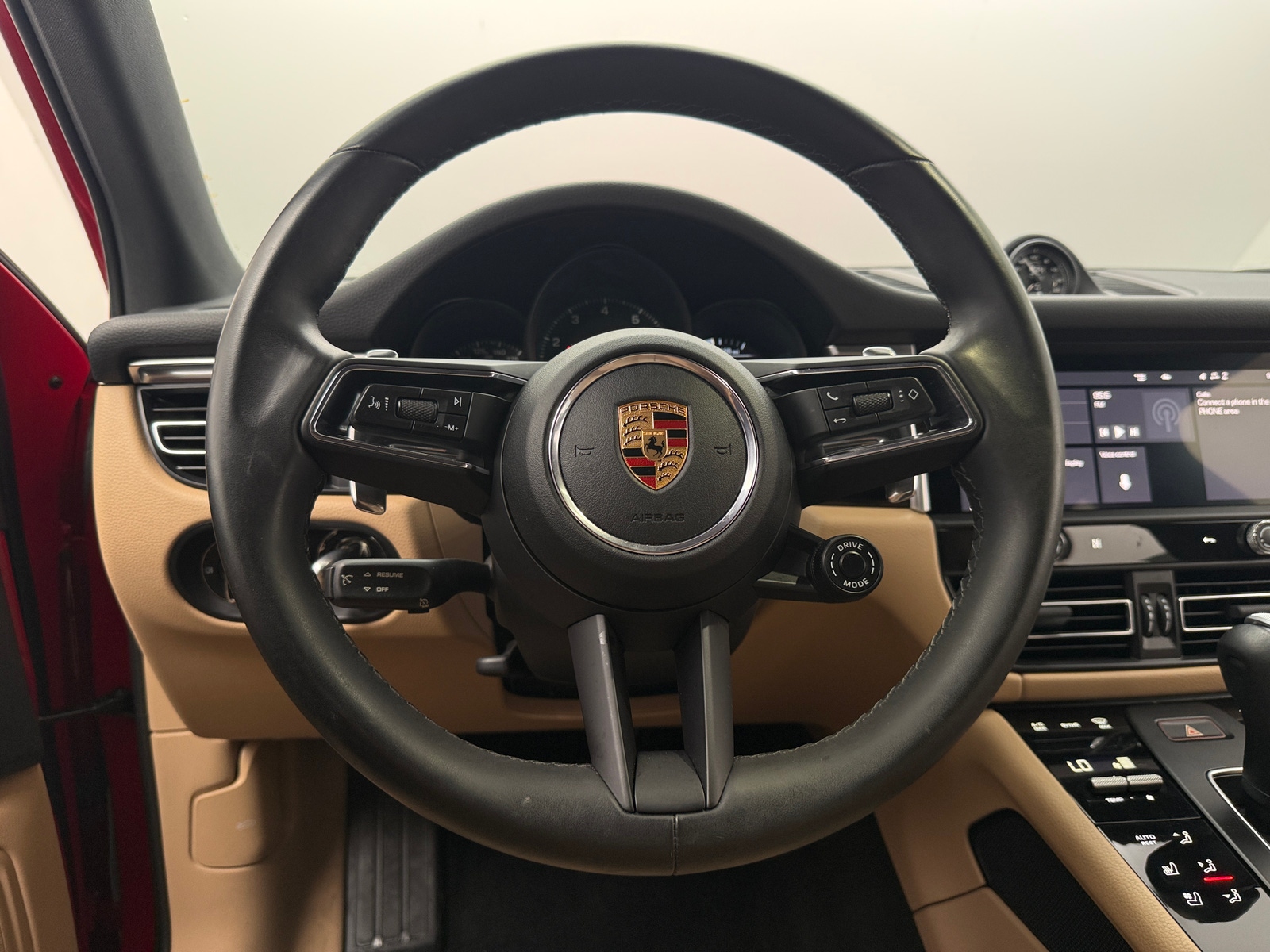 Thumbnail: 2022 Porsche Macan - 4