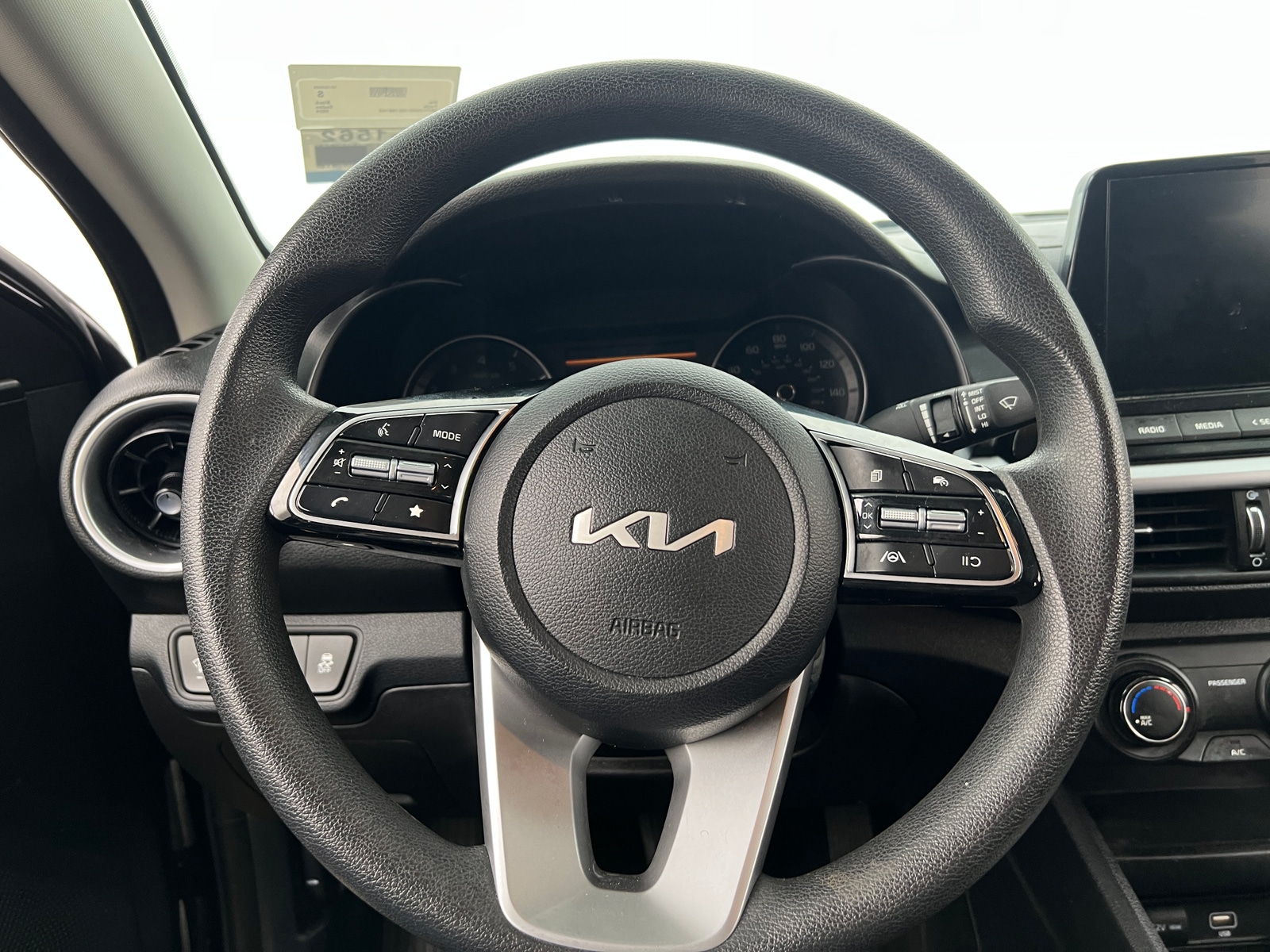 Thumbnail: 2024 Kia Forte - 5