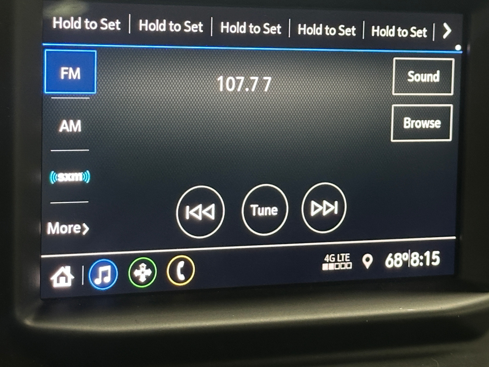 Thumbnail: 2021 Chevrolet Silverado 1500 - 4