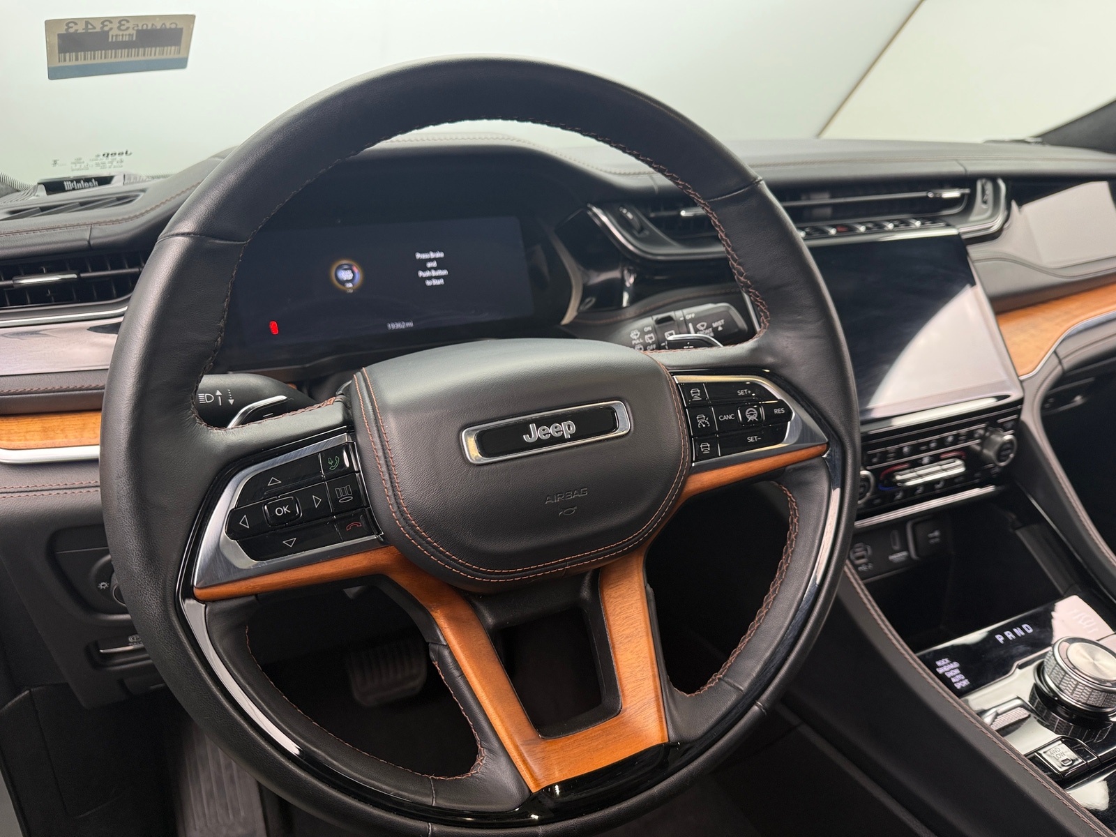 Thumbnail: 2024 Jeep Grand Cherokee - 4