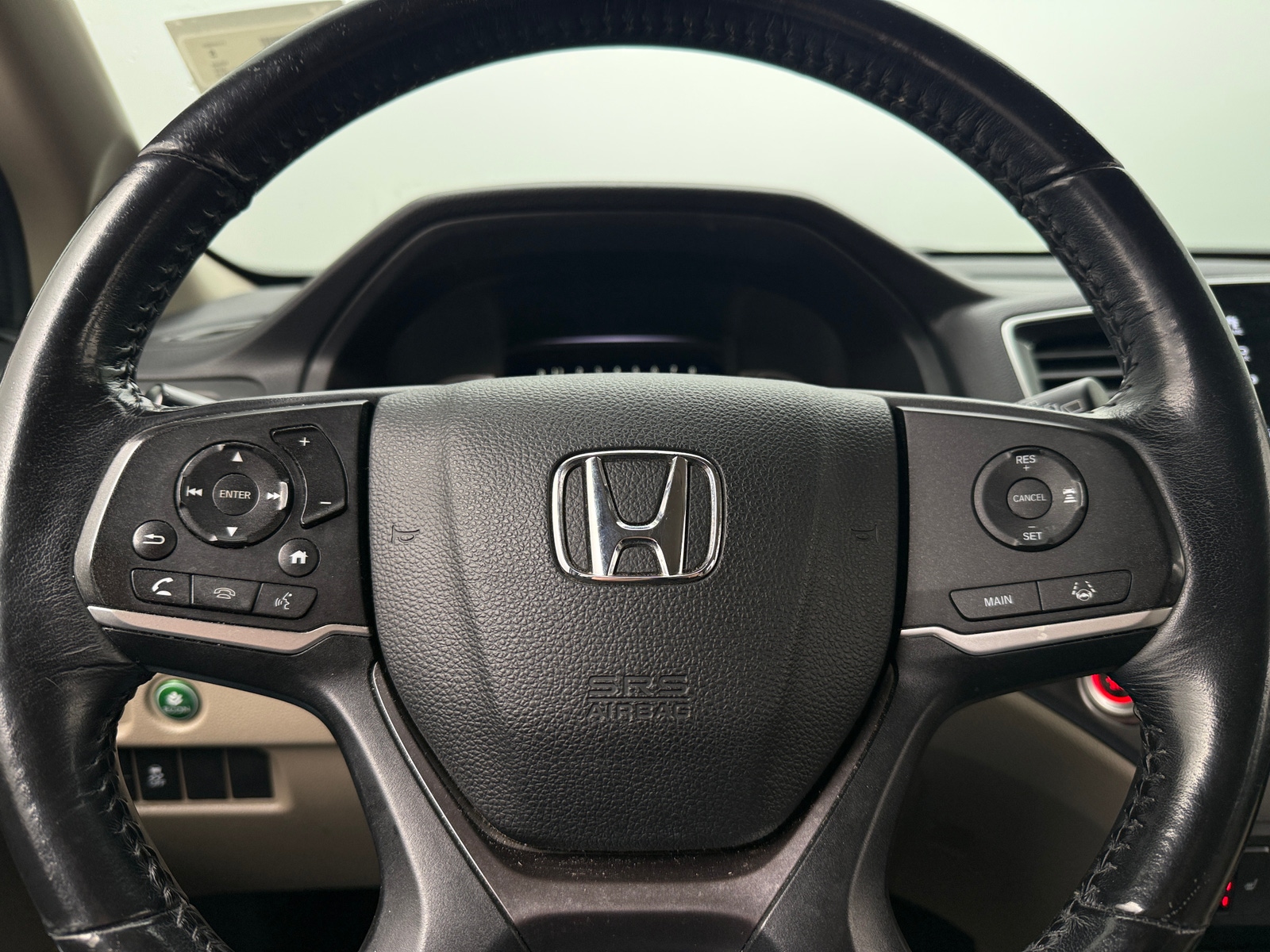 Thumbnail: 2019 Honda Pilot - 4