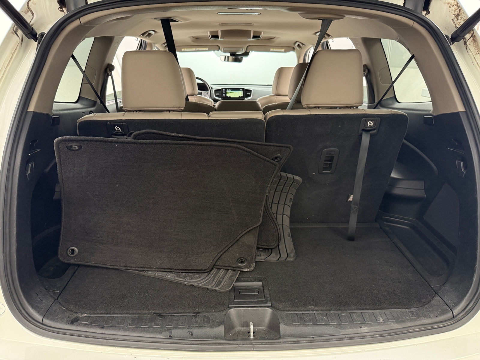 Thumbnail: 2019 Honda Pilot - 6