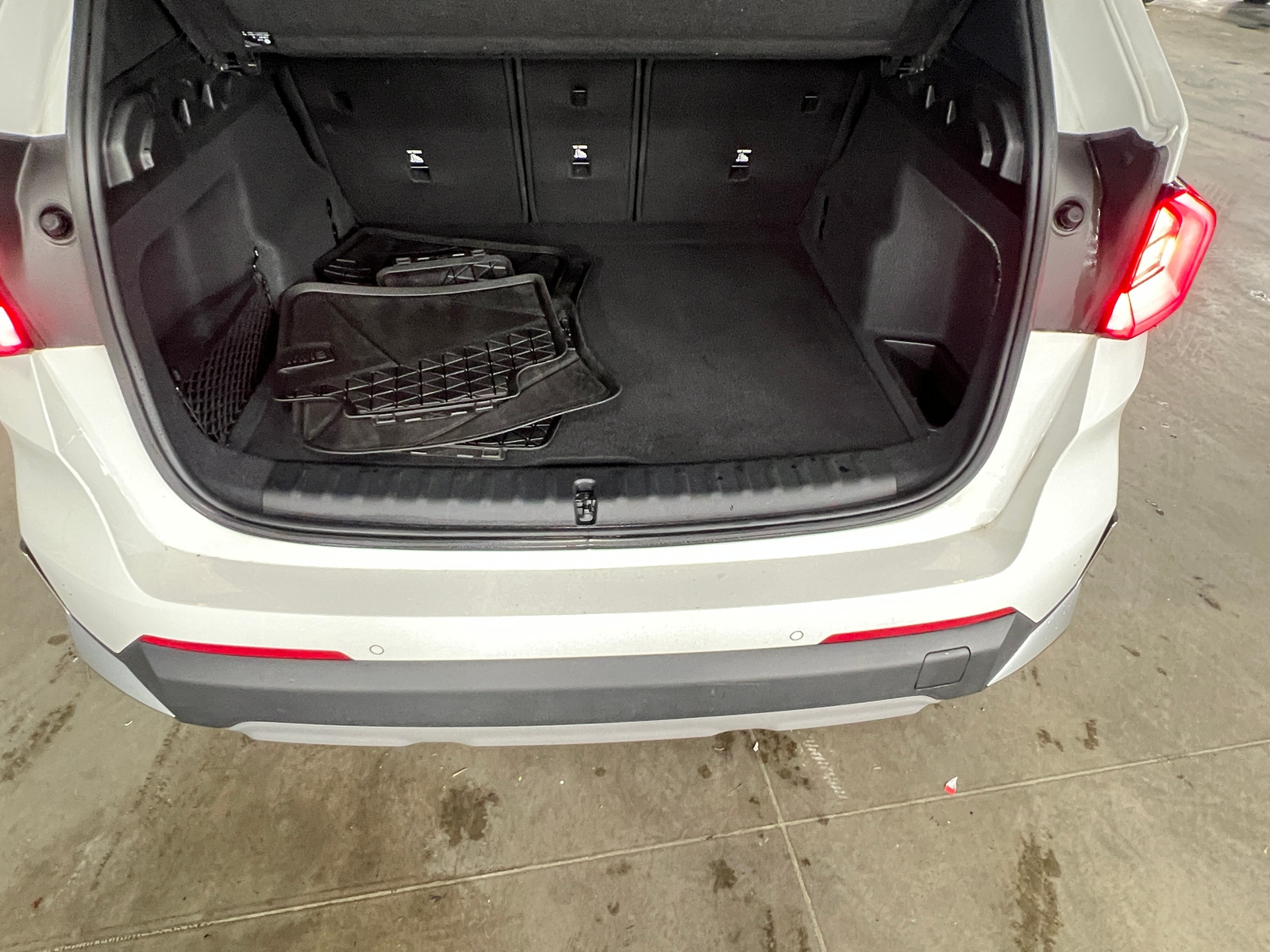 Thumbnail: 2023 BMW X1 - 6