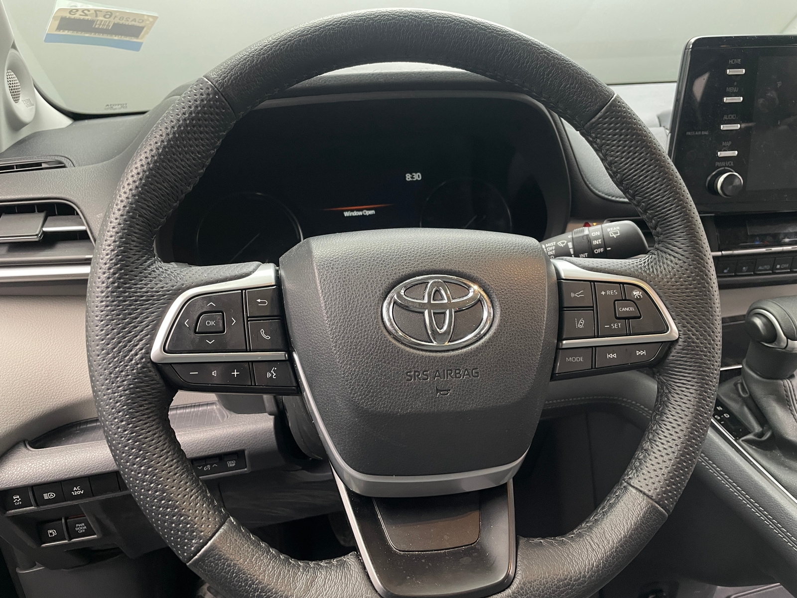 Thumbnail: 2024 Toyota Sienna - 4