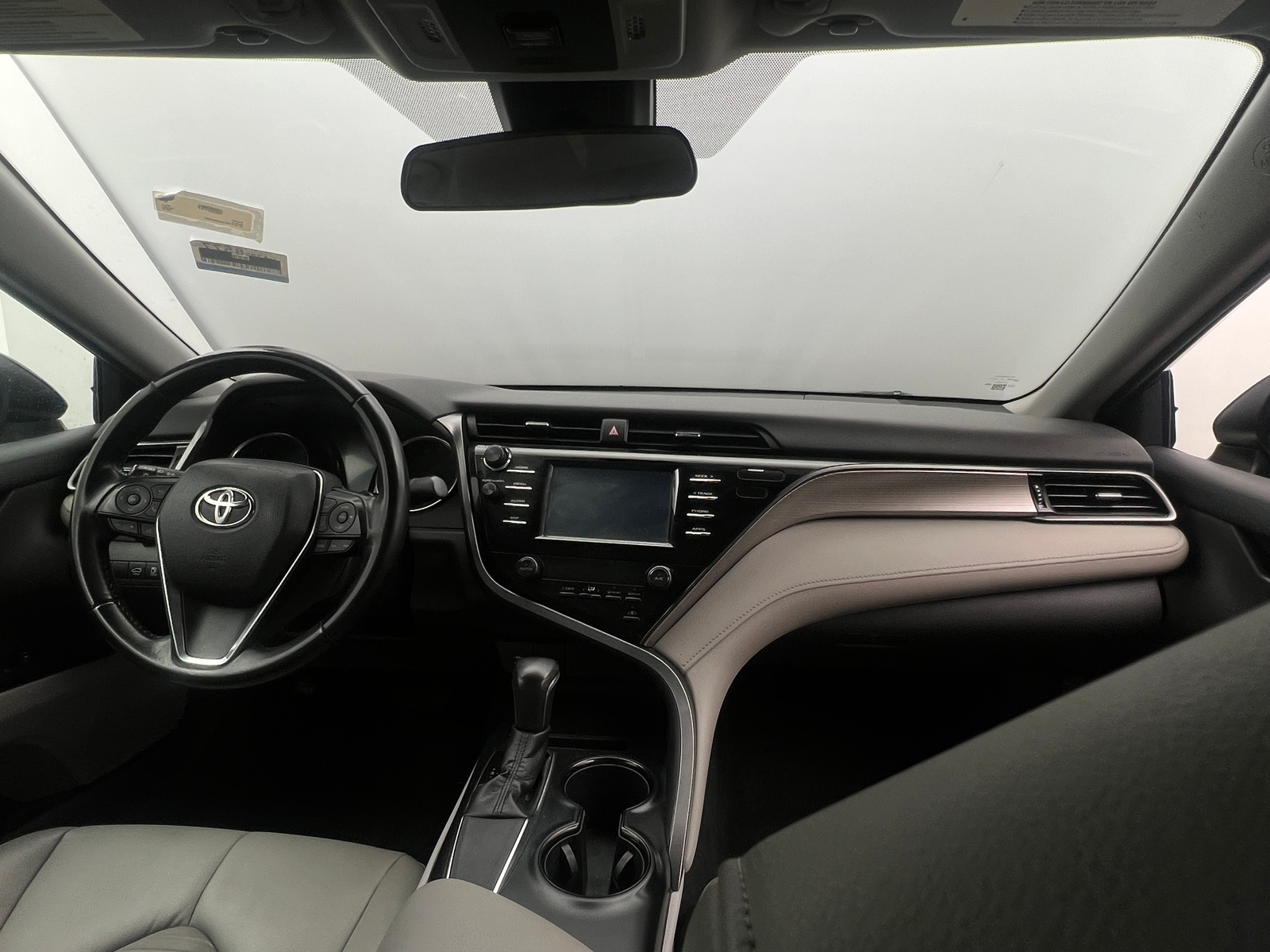 Thumbnail: 2019 Toyota Camry - 3