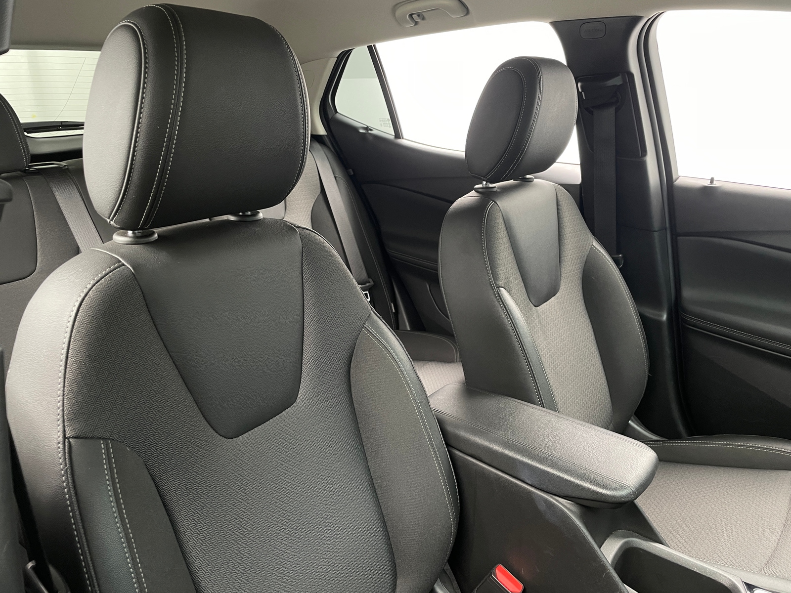 Thumbnail: 2025 Buick Encore GX - 2