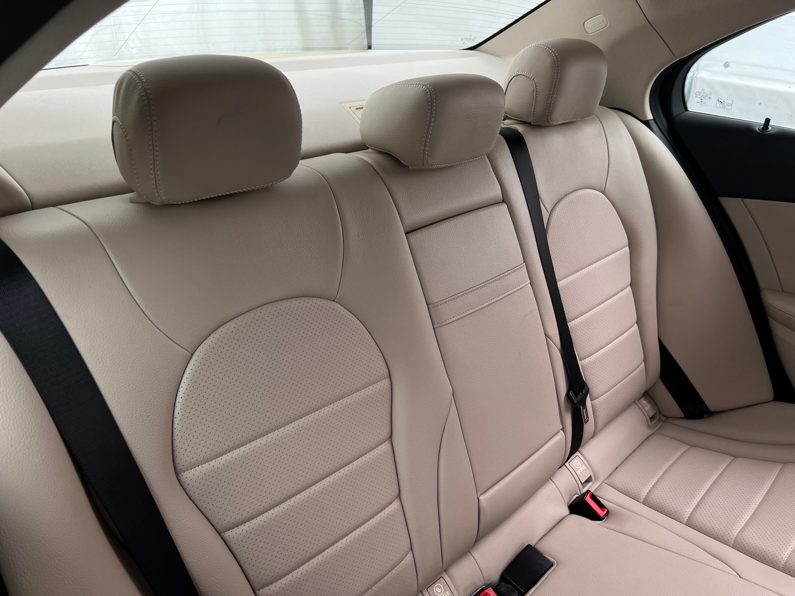 Thumbnail: 2016 Mercedes-Benz C-Class - 5