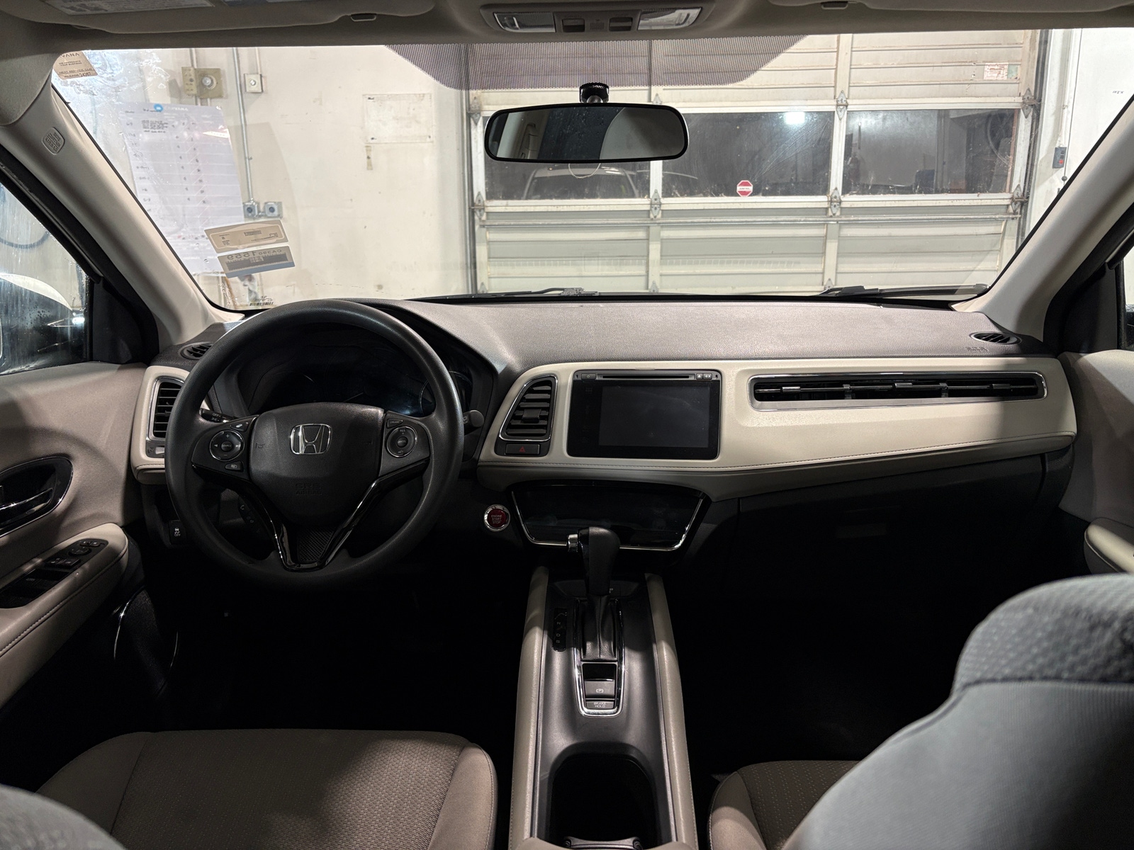 Thumbnail: 2018 Honda HR-V - 3