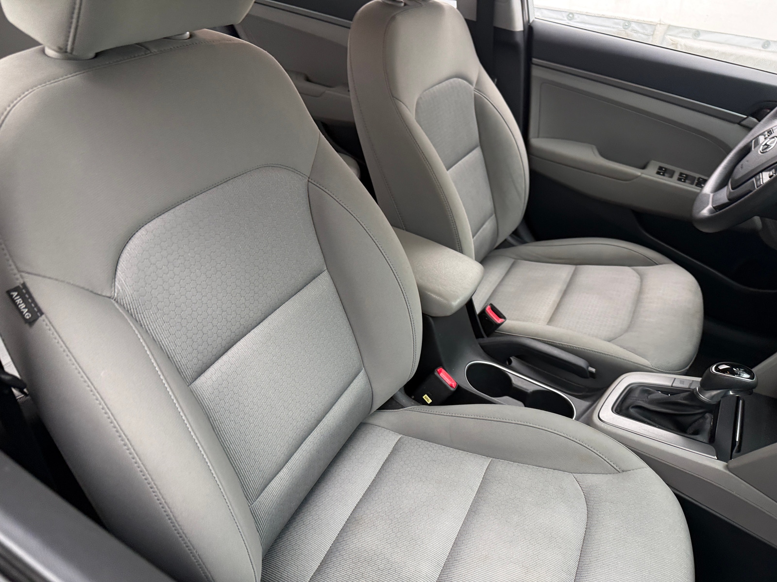 Thumbnail: 2017 Hyundai Elantra - 2