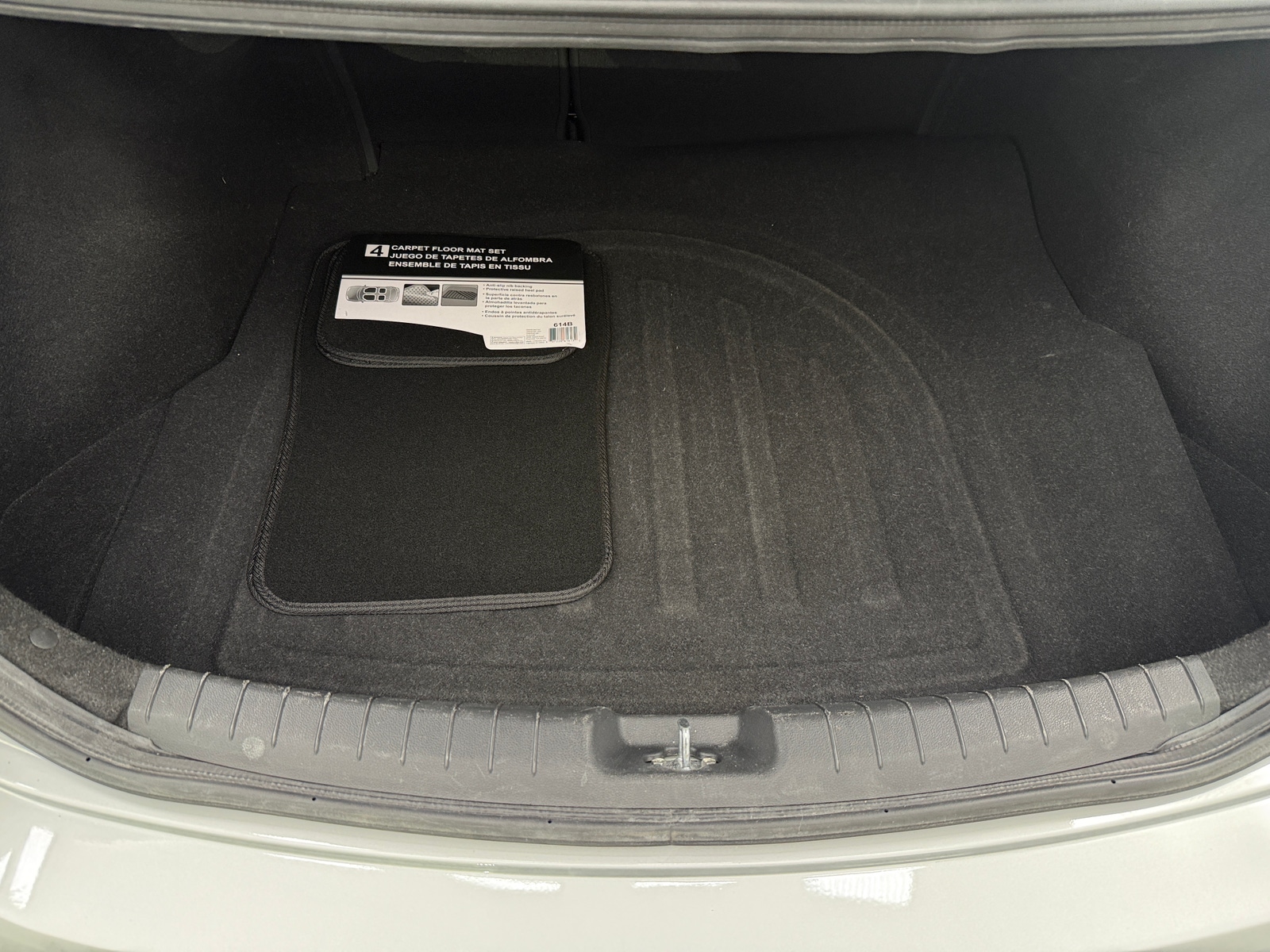 Thumbnail: 2017 Hyundai Elantra - 7