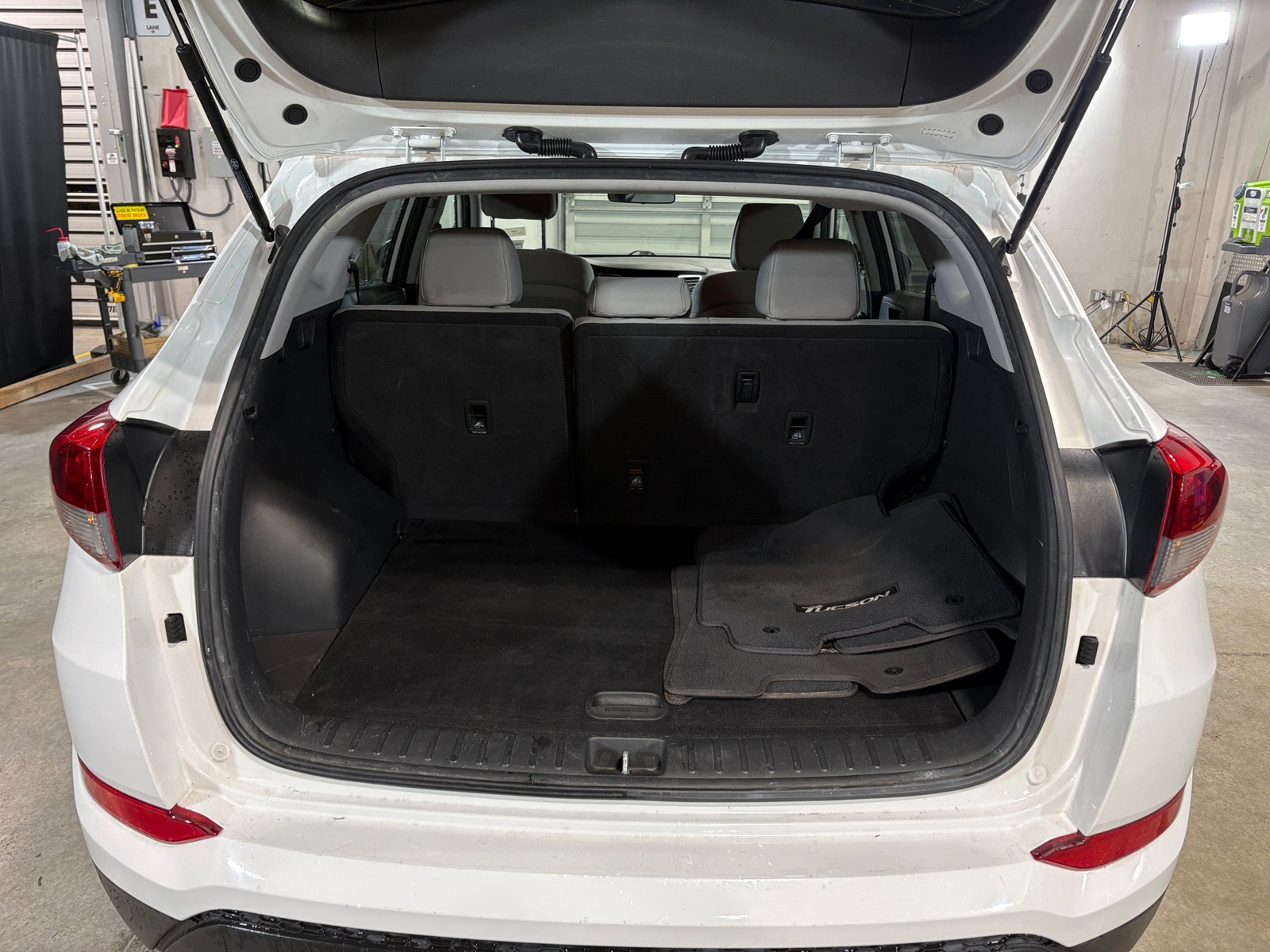 Thumbnail: 2017 Hyundai Tucson - 7