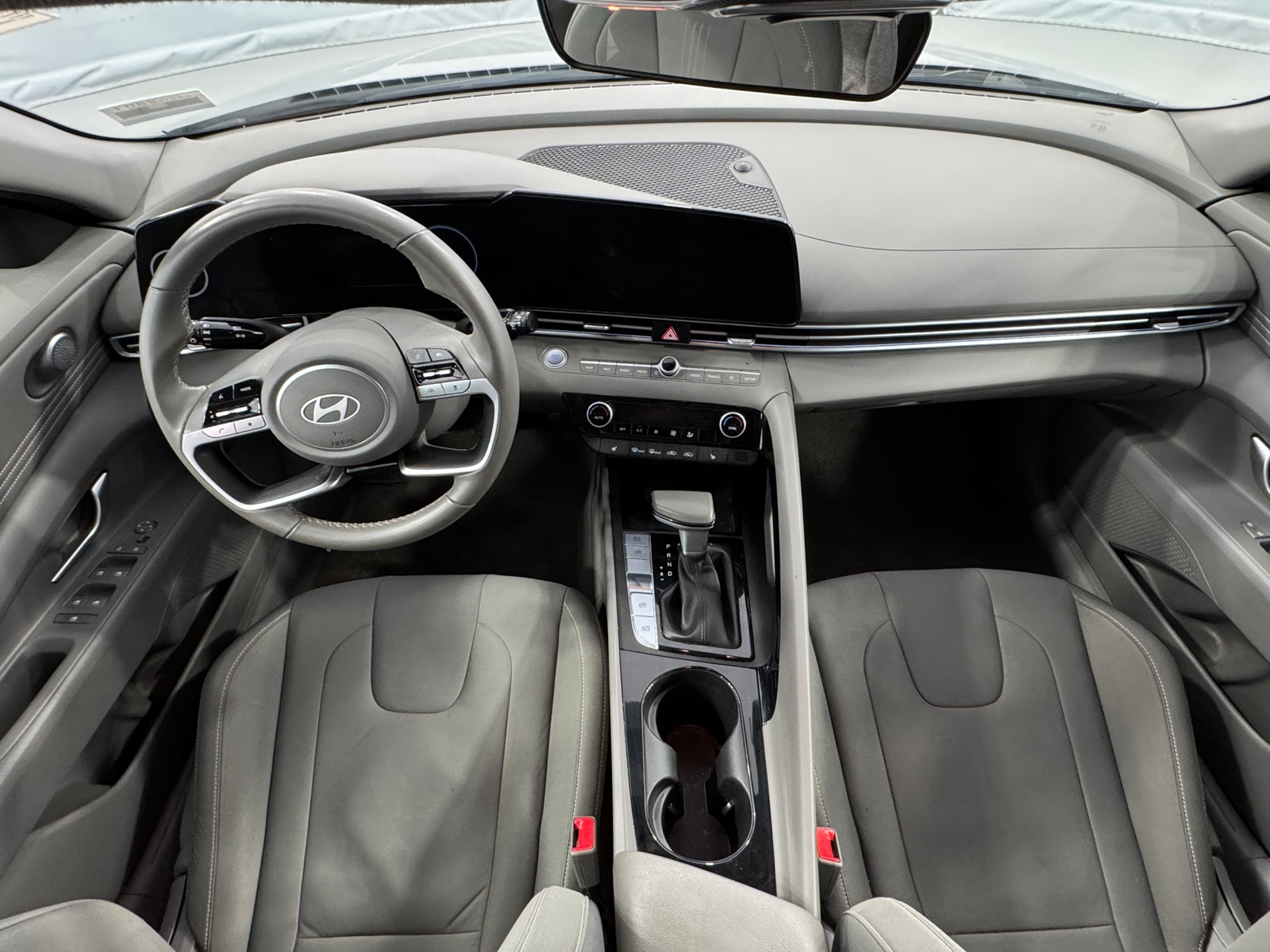 Thumbnail: 2025 Hyundai Elantra - 3