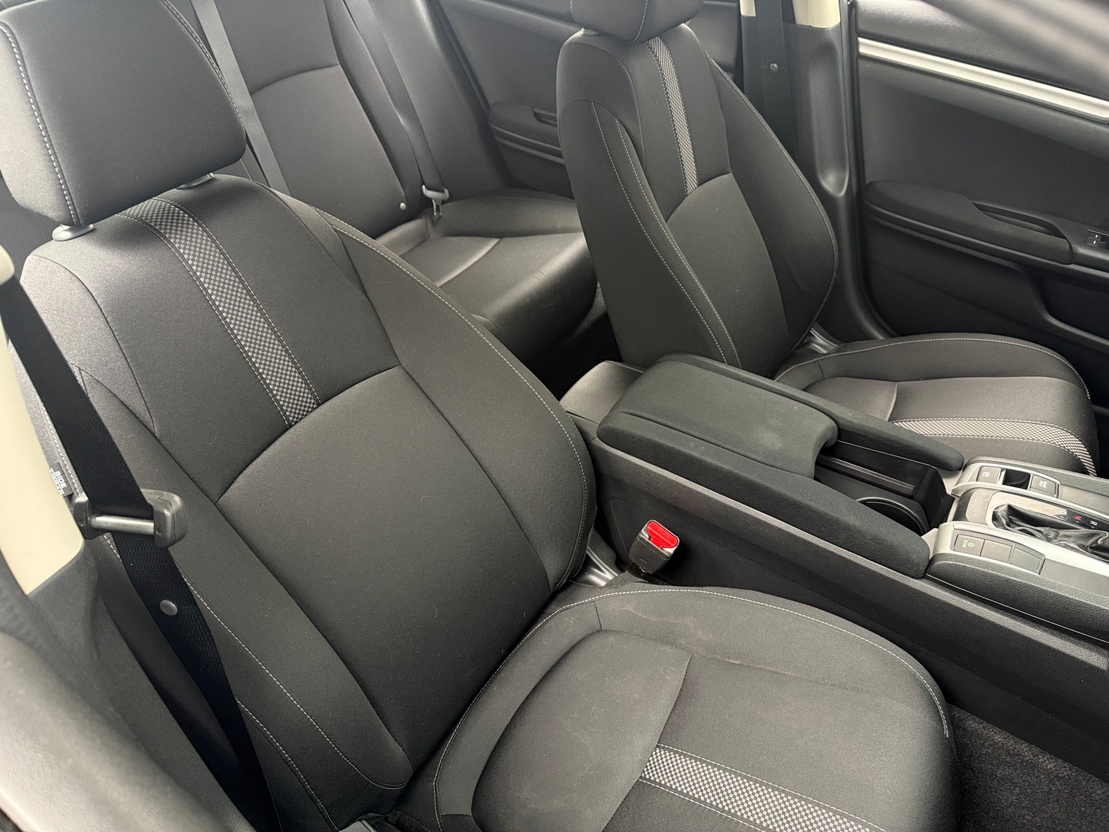 Thumbnail: 2019 Honda Civic - 2