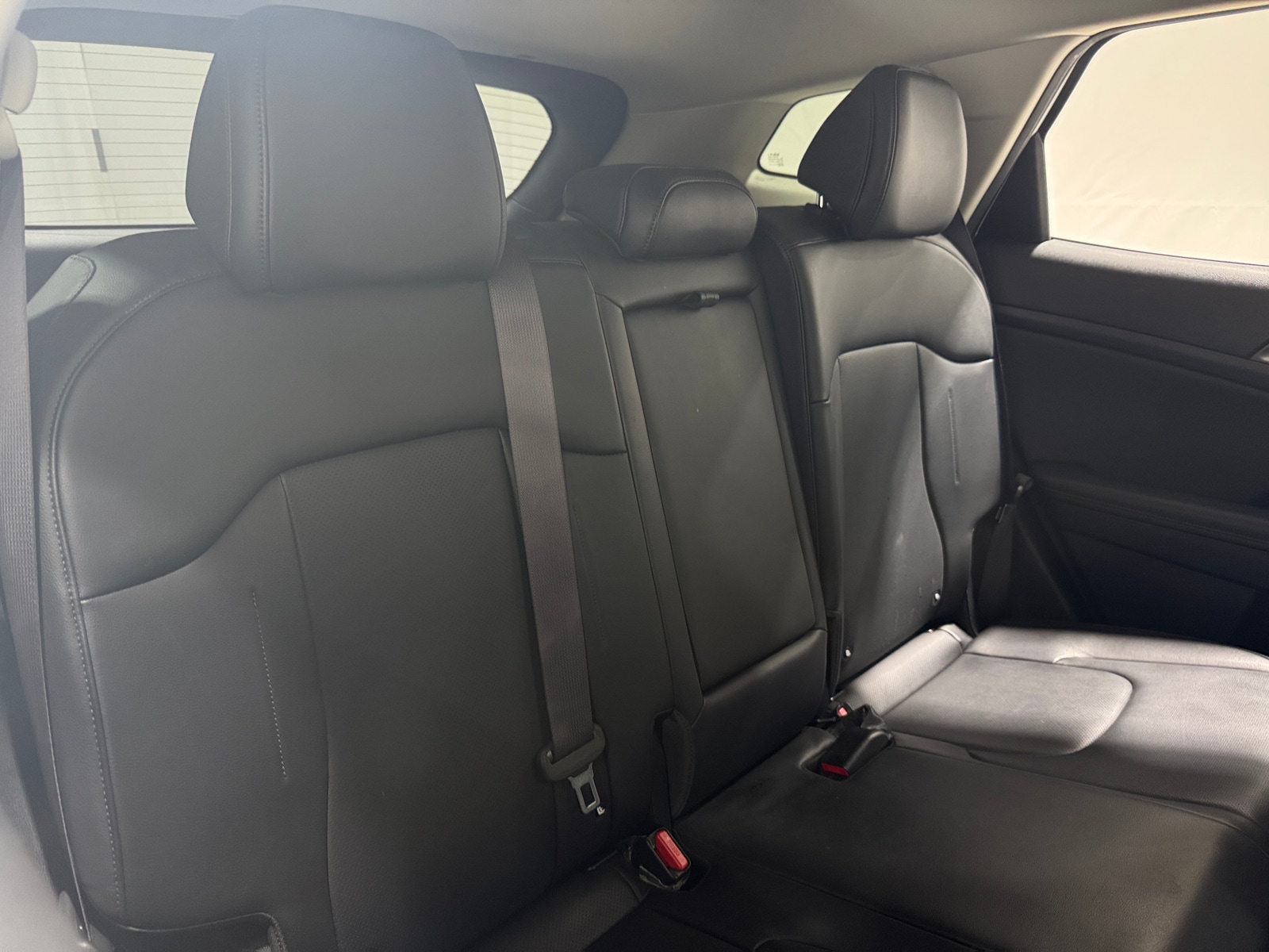 Thumbnail: 2023 Kia Sportage - 5