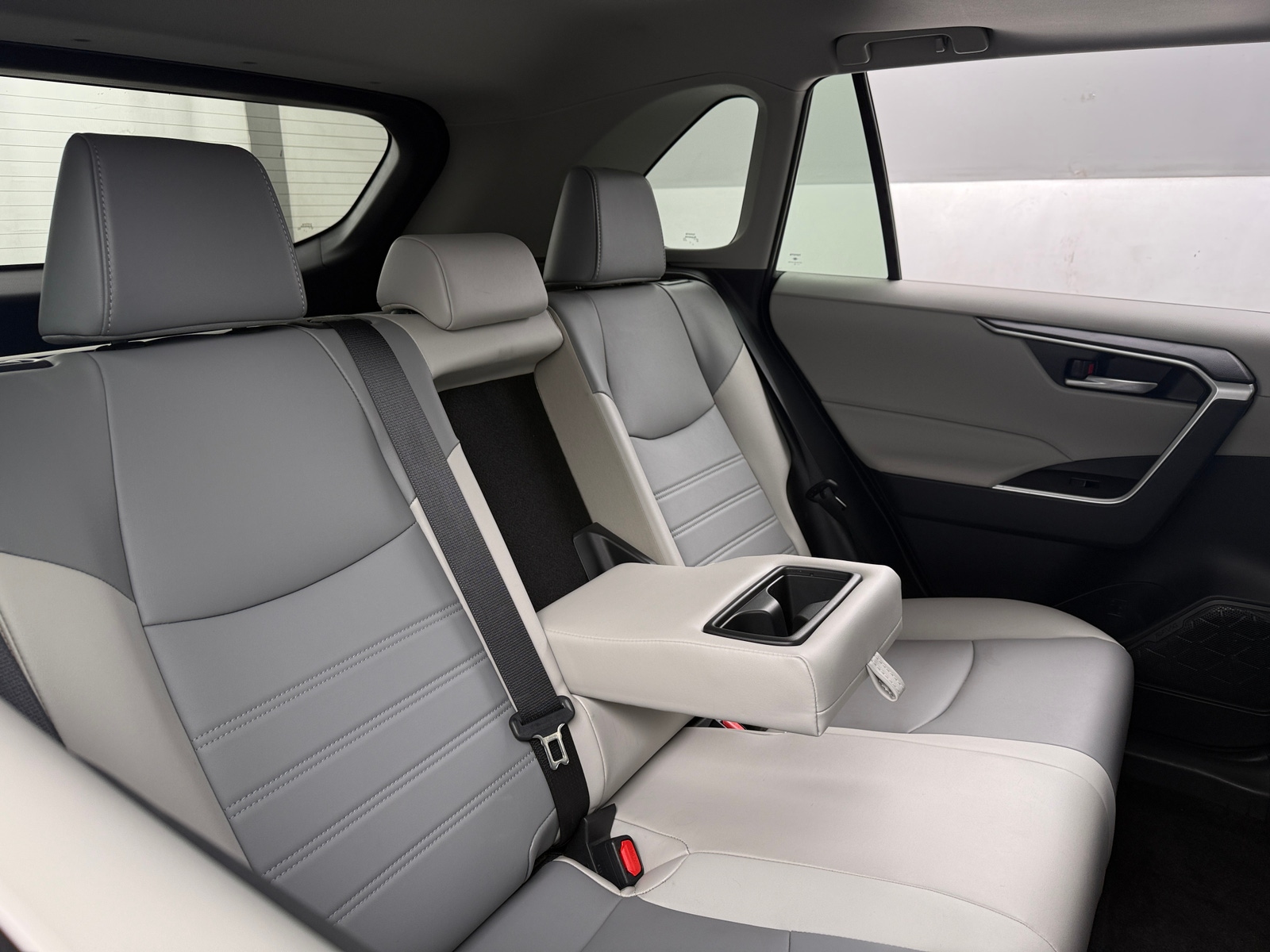 Thumbnail: 2023 Toyota RAV4 - 5