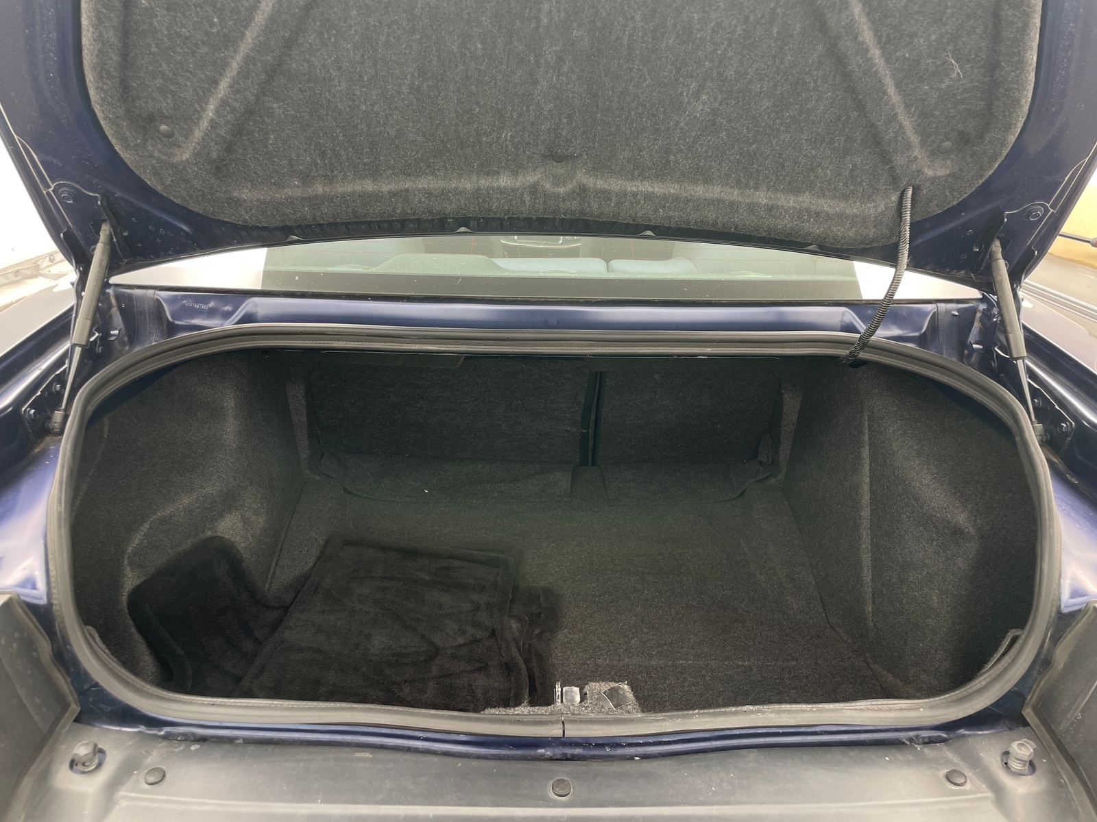 Thumbnail: 2015 Dodge Challenger - 5