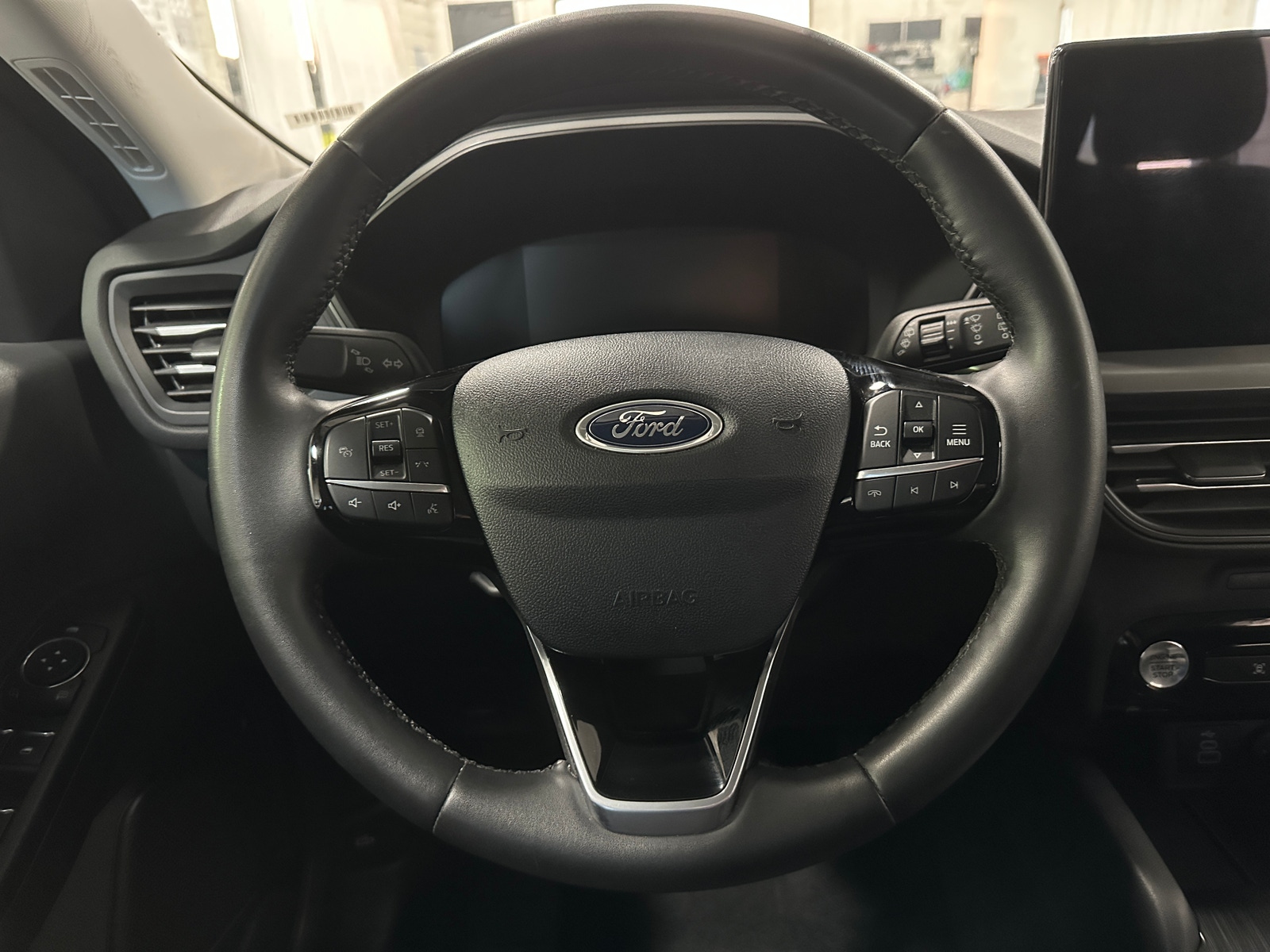 Thumbnail: 2024 Ford Escape - 5