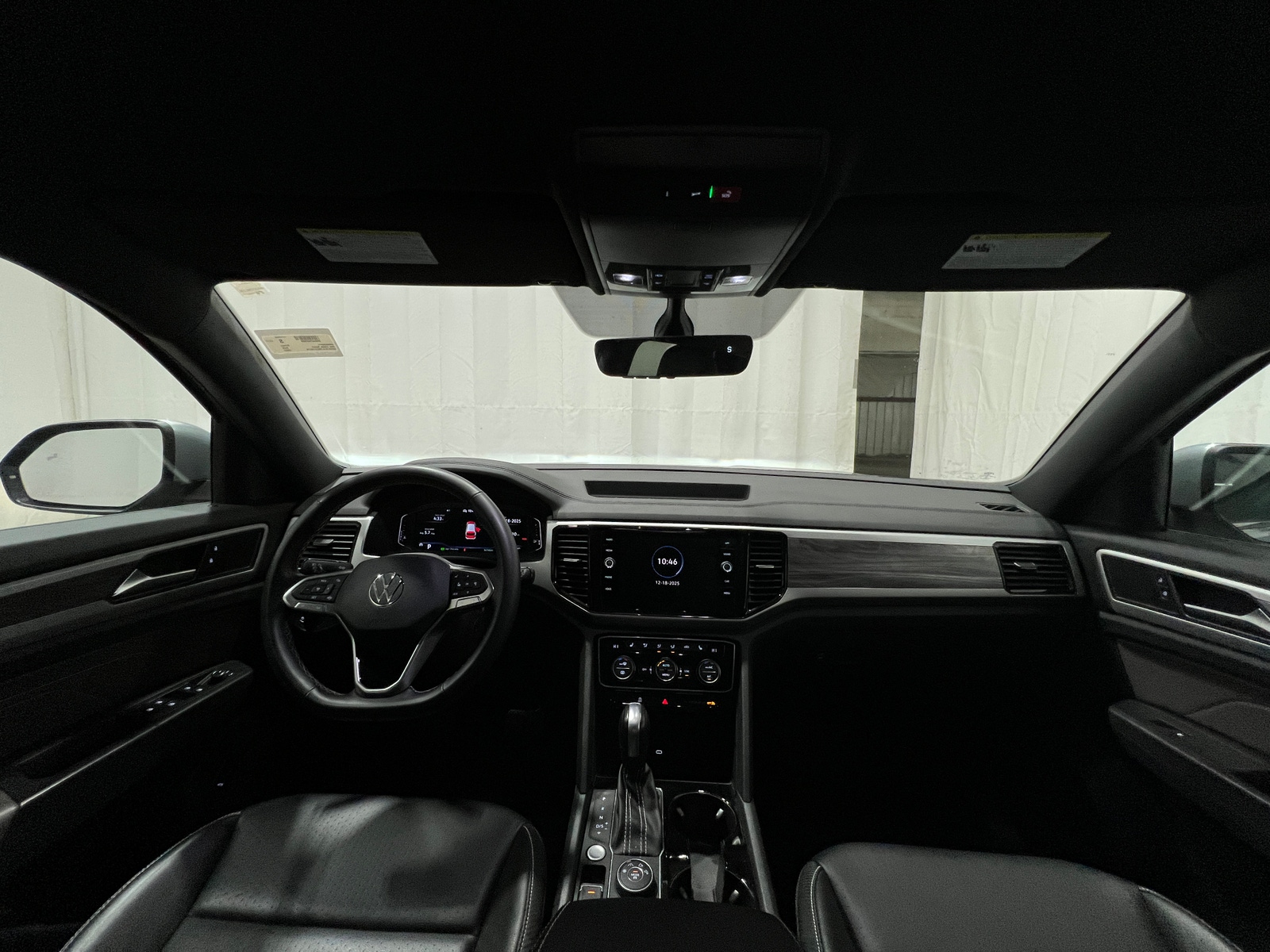 Thumbnail: 2022 Volkswagen Atlas - 2