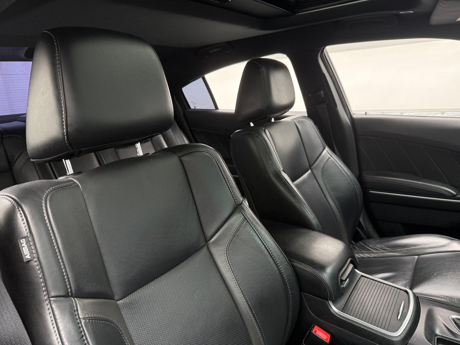 Thumbnail: 2017 Dodge Charger - 2