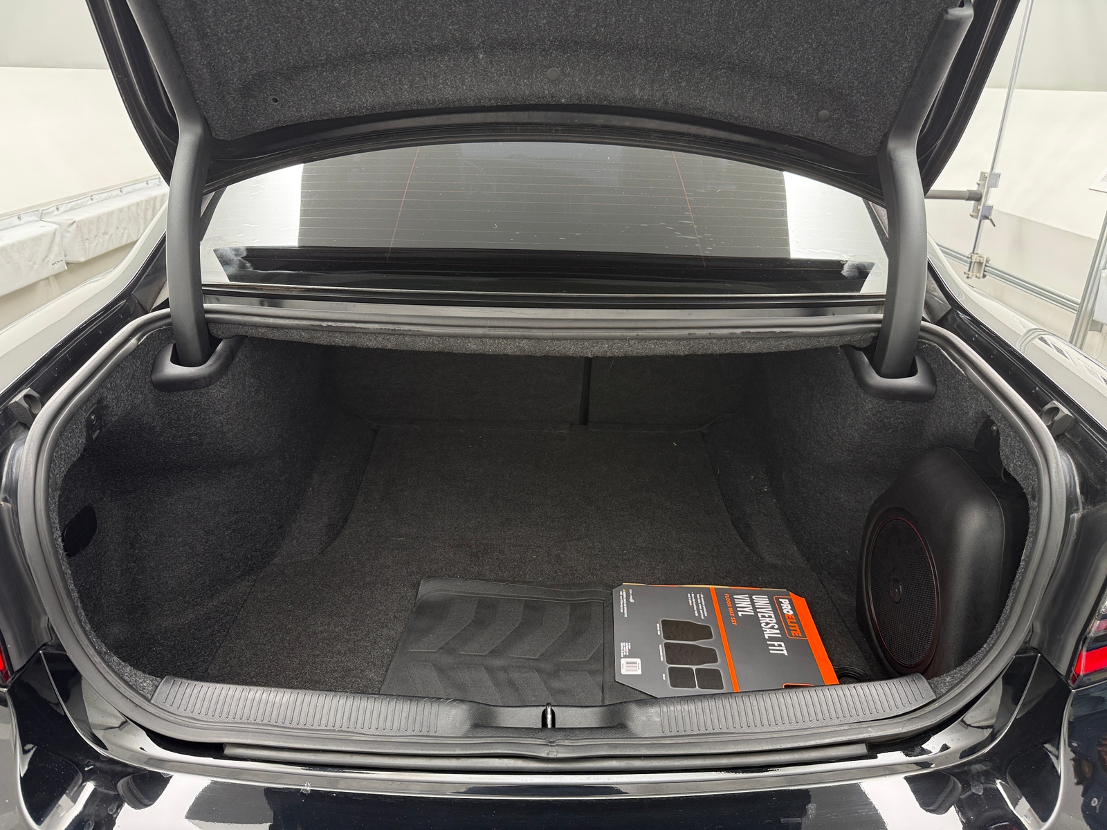 Thumbnail: 2017 Dodge Charger - 7