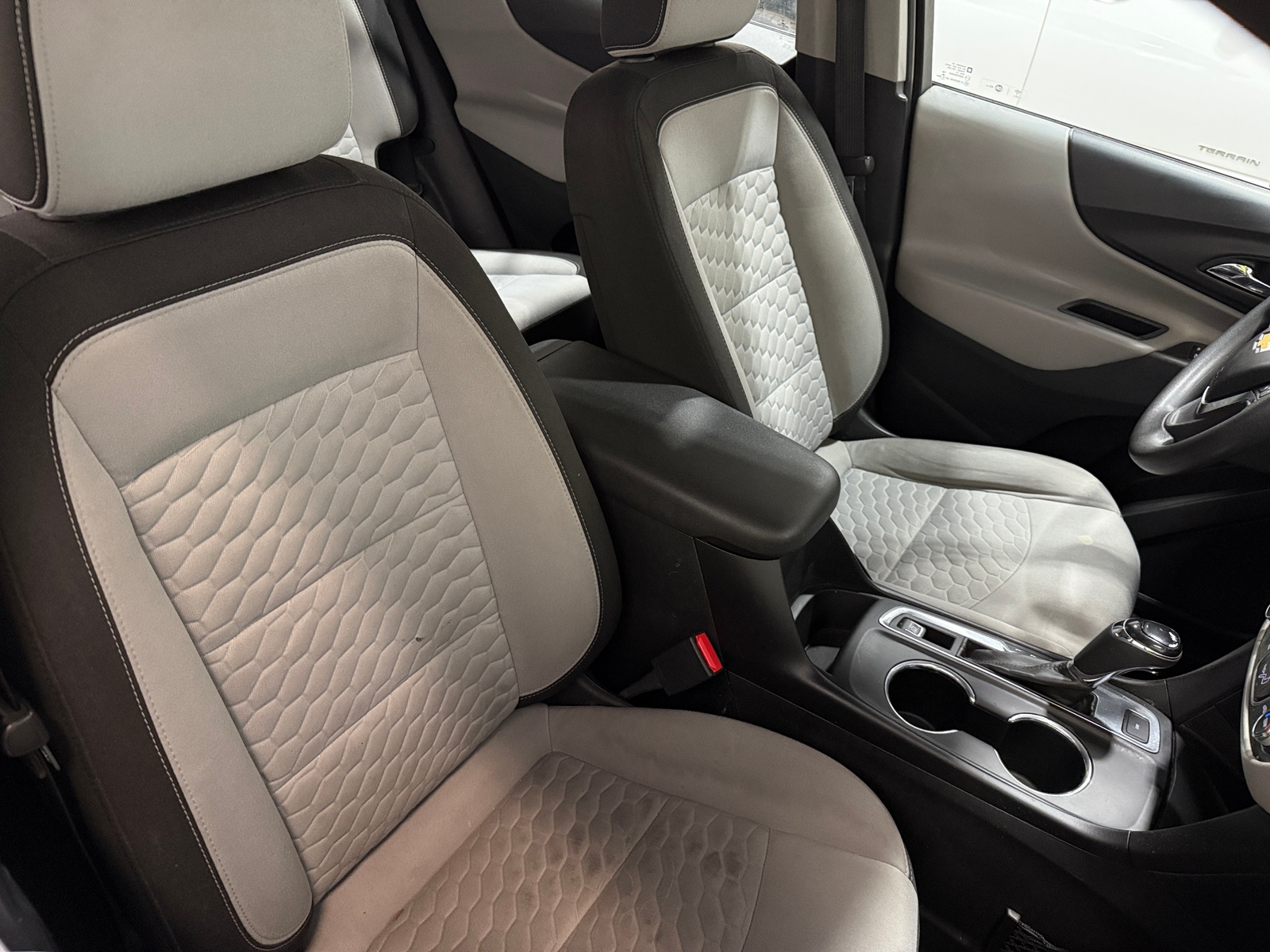 Thumbnail: 2018 Chevrolet Equinox - 2