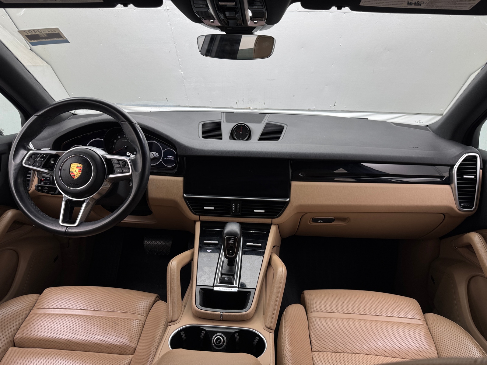 Thumbnail: 2020 Porsche Cayenne - 2